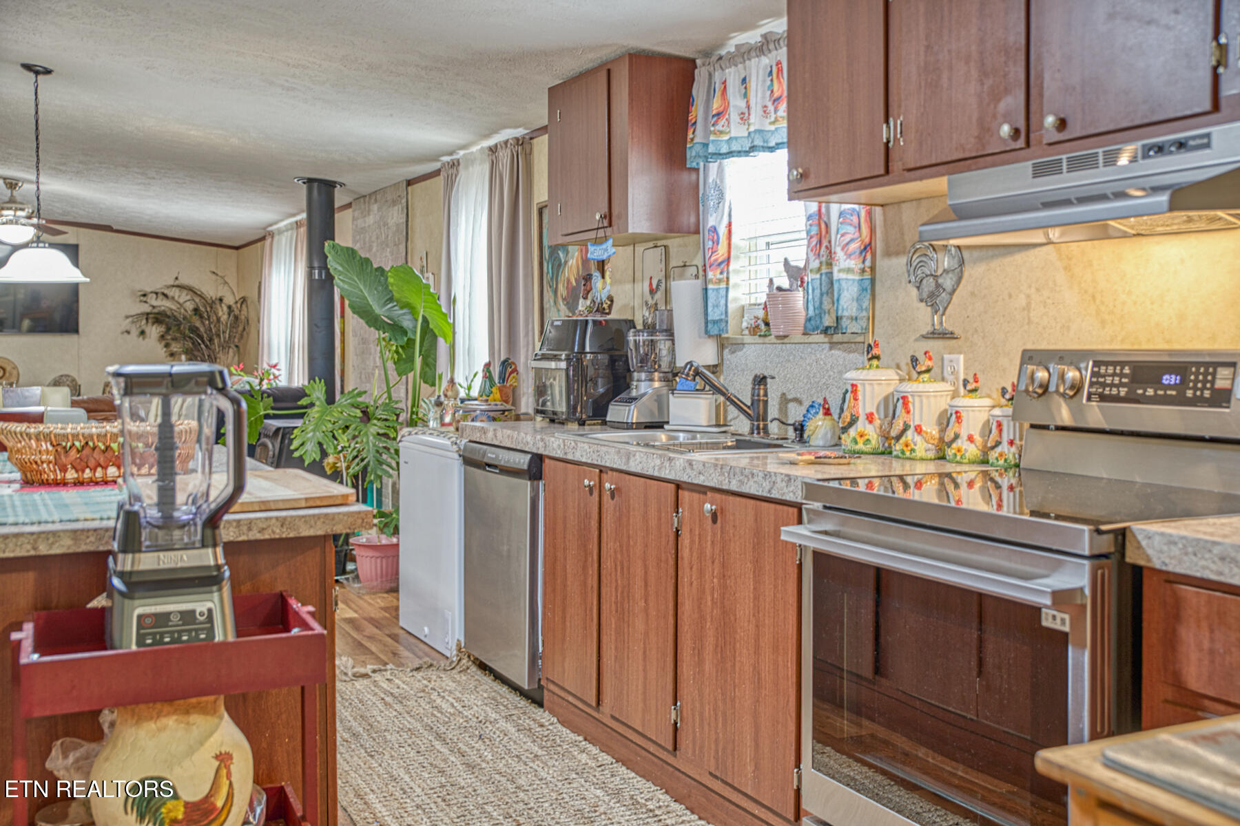 791 Old Kentucky Road Sparta TN 38583