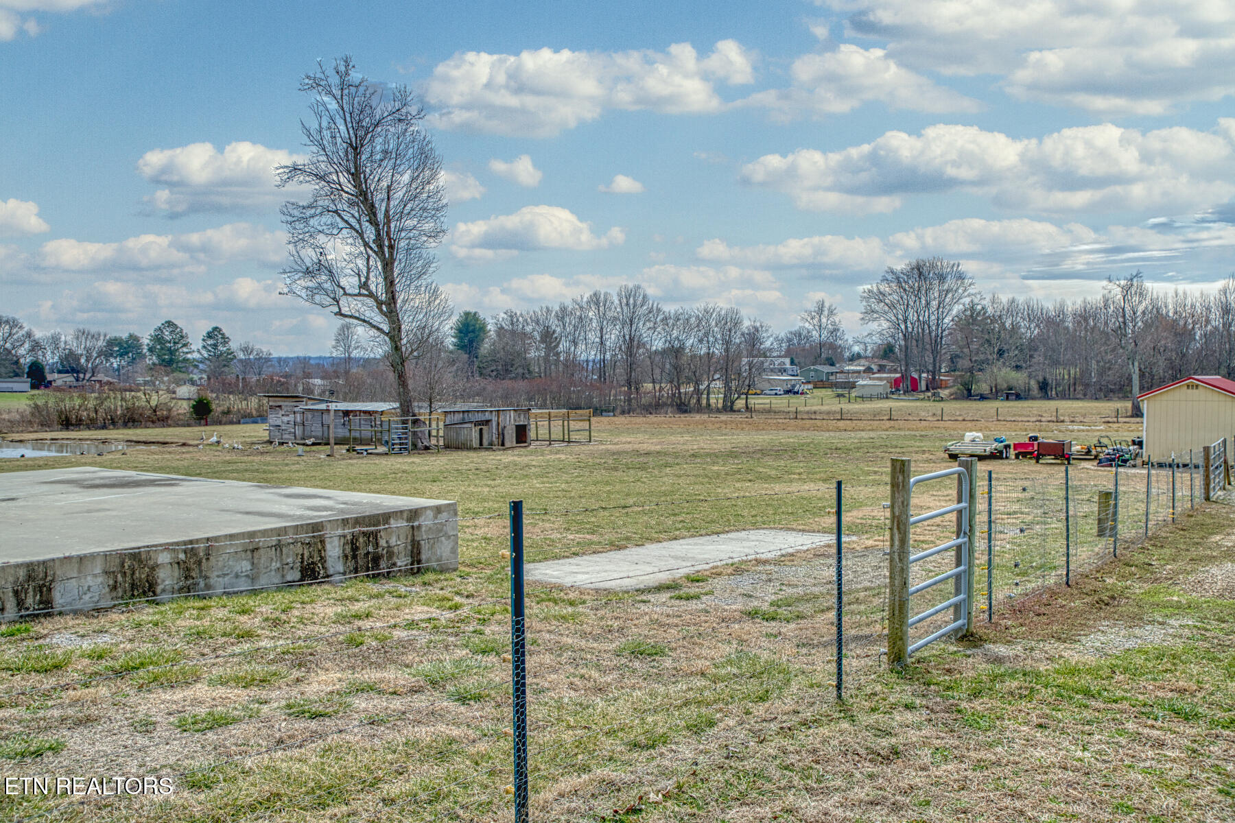 791 Old Kentucky Road Sparta TN 38583