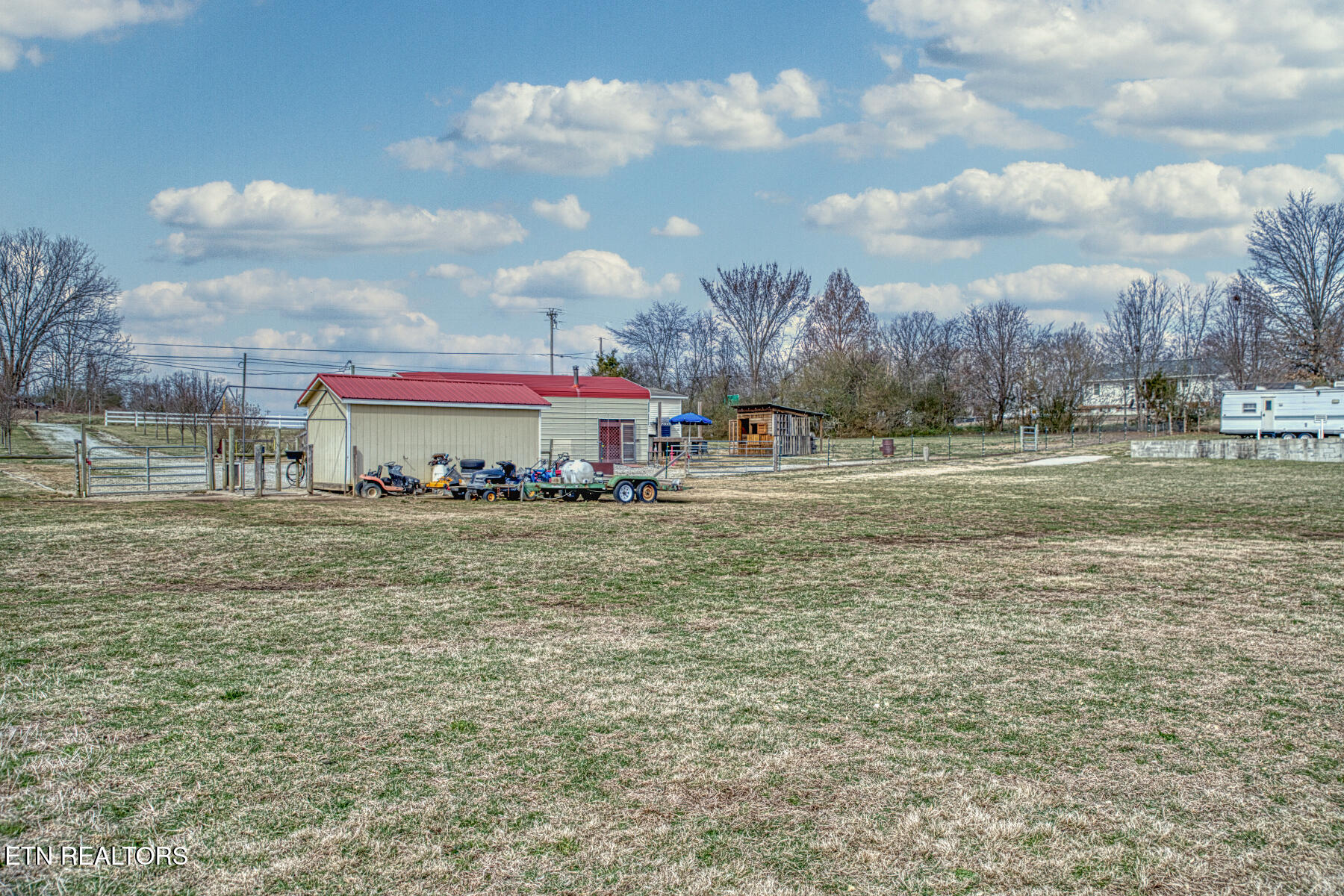 791 Old Kentucky Road Sparta TN 38583