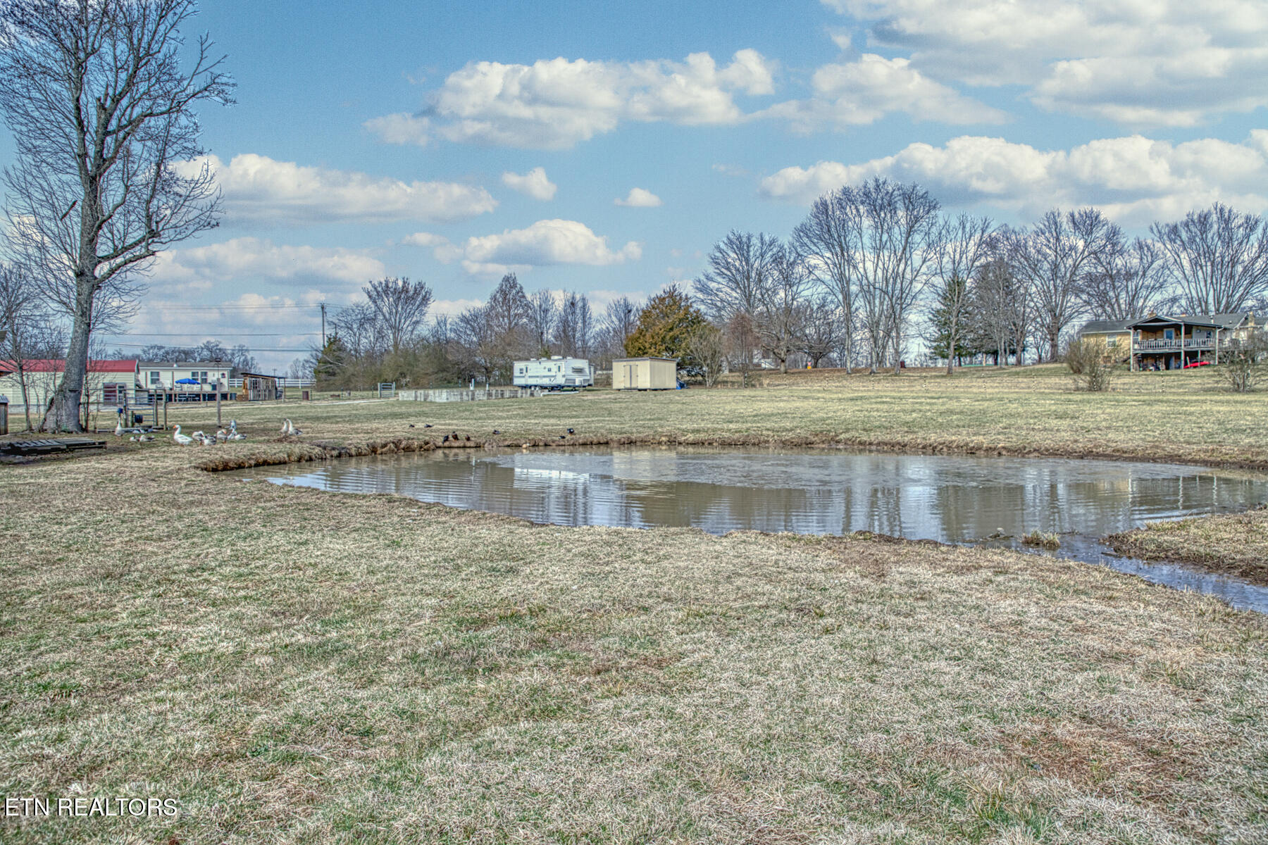 791 Old Kentucky Road Sparta TN 38583