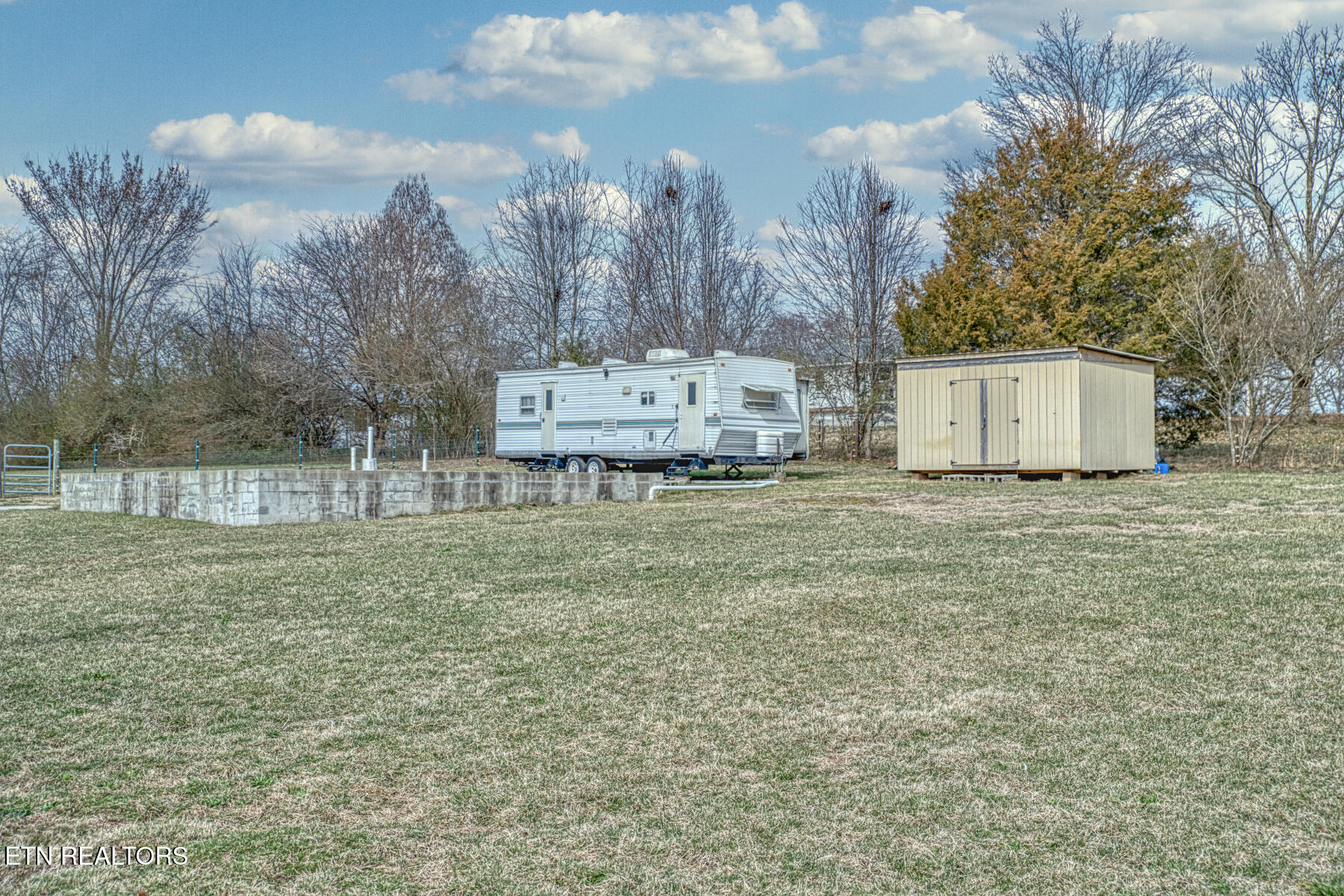 791 Old Kentucky Road Sparta TN 38583