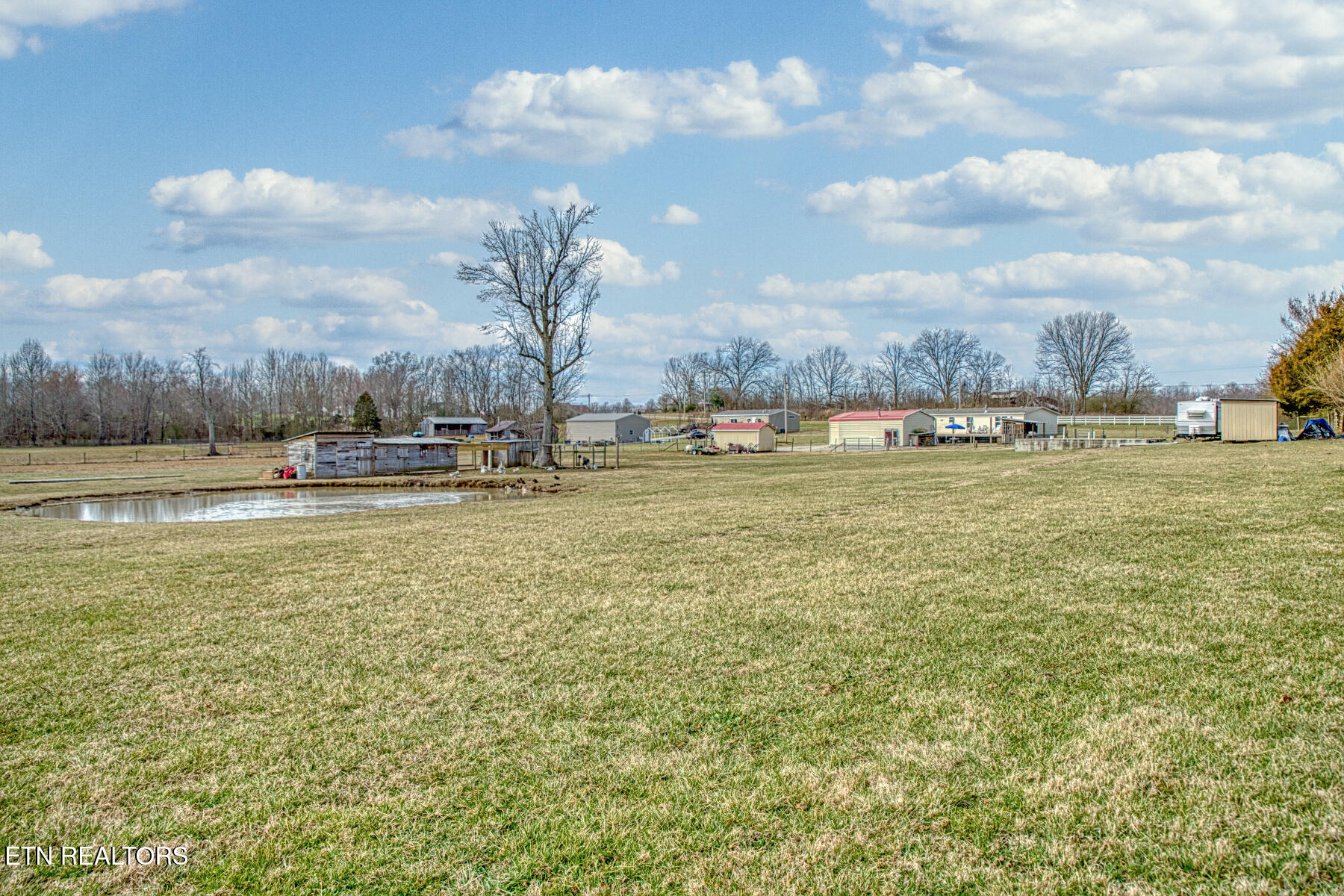 791 Old Kentucky Road Sparta TN 38583