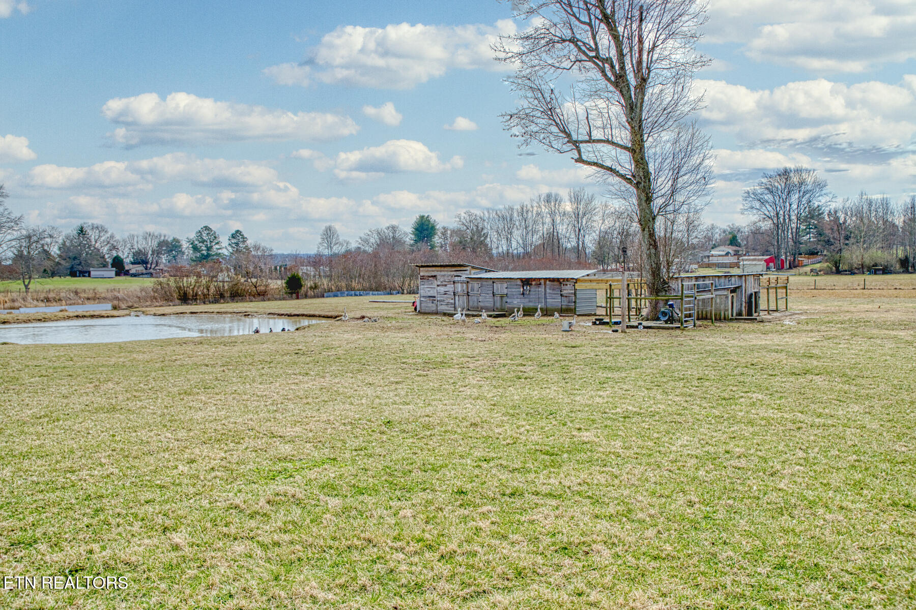 791 Old Kentucky Road Sparta TN 38583