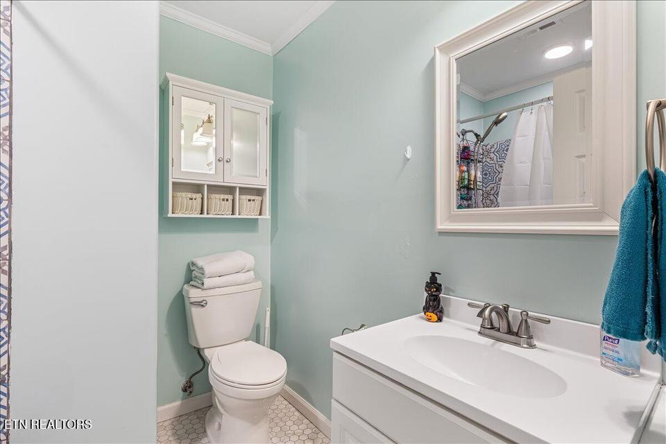 545 Edgewood Sweetwater TN 37874