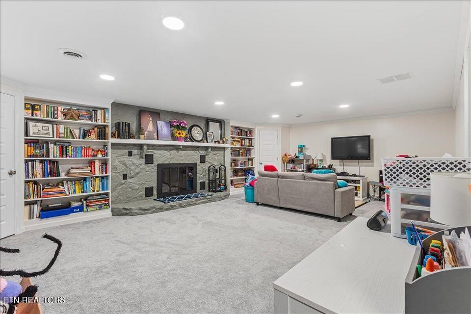 545 Edgewood Sweetwater TN 37874