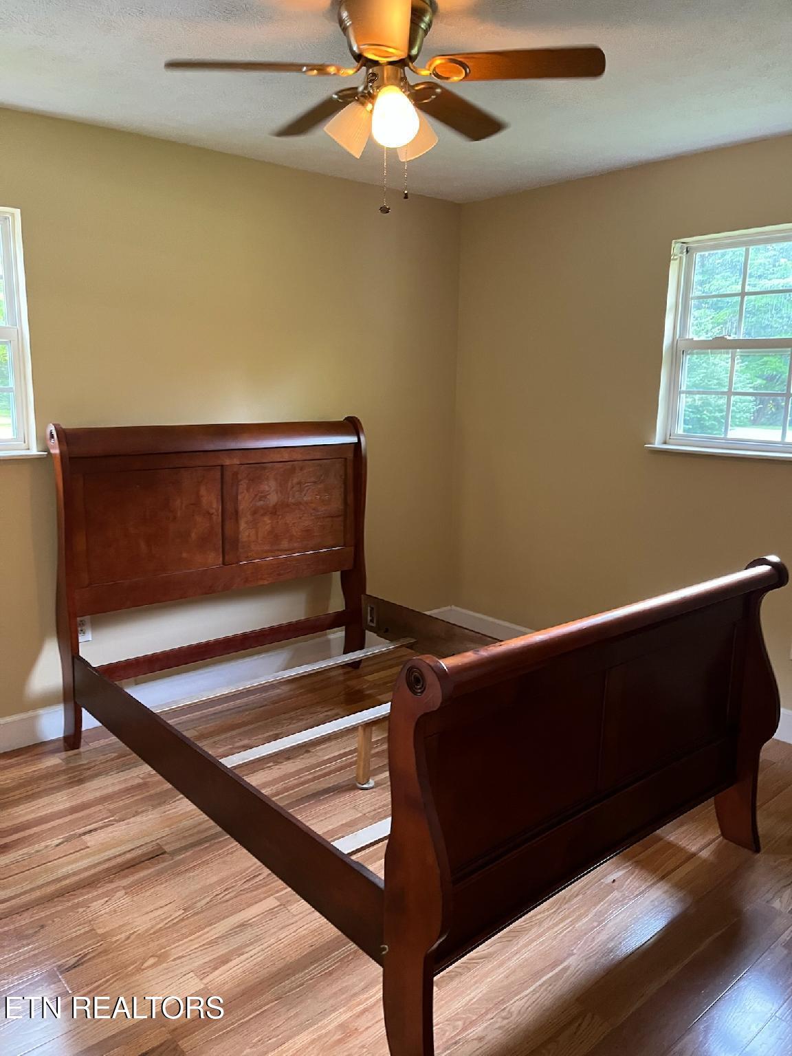 304 Shoreline Circle Lafollette TN 37766