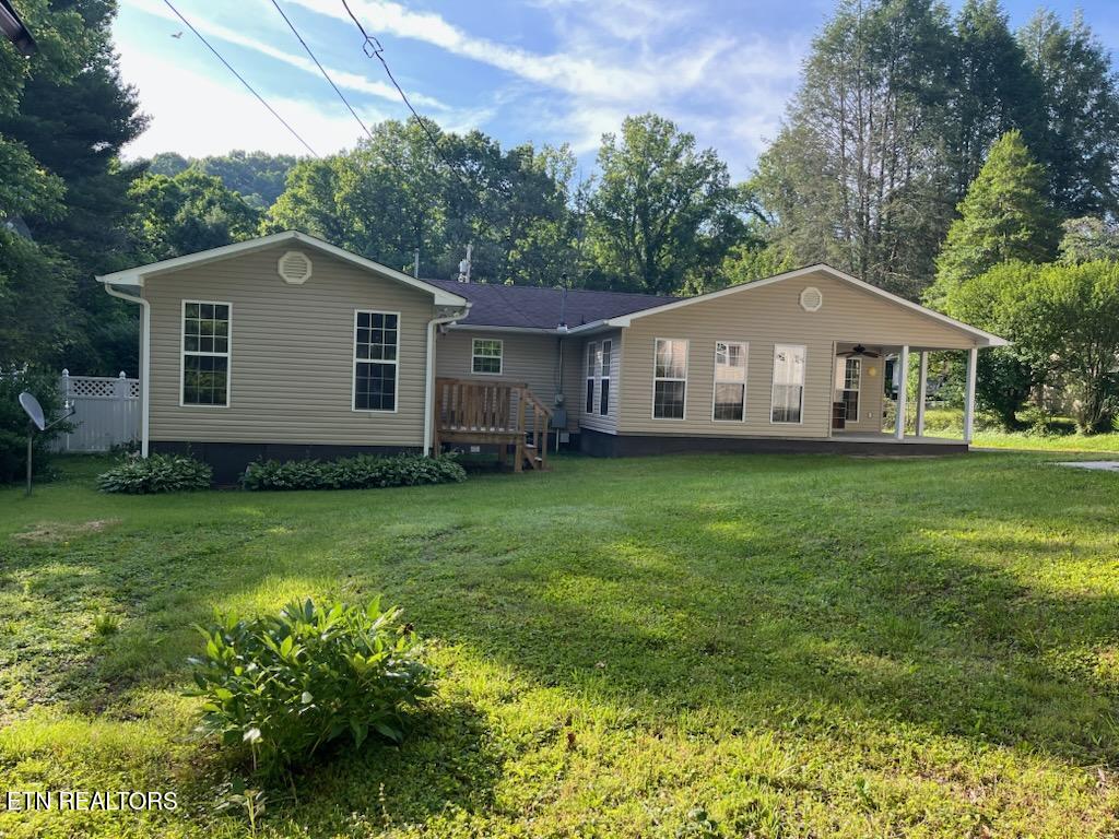 304 Shoreline Circle Lafollette TN 37766