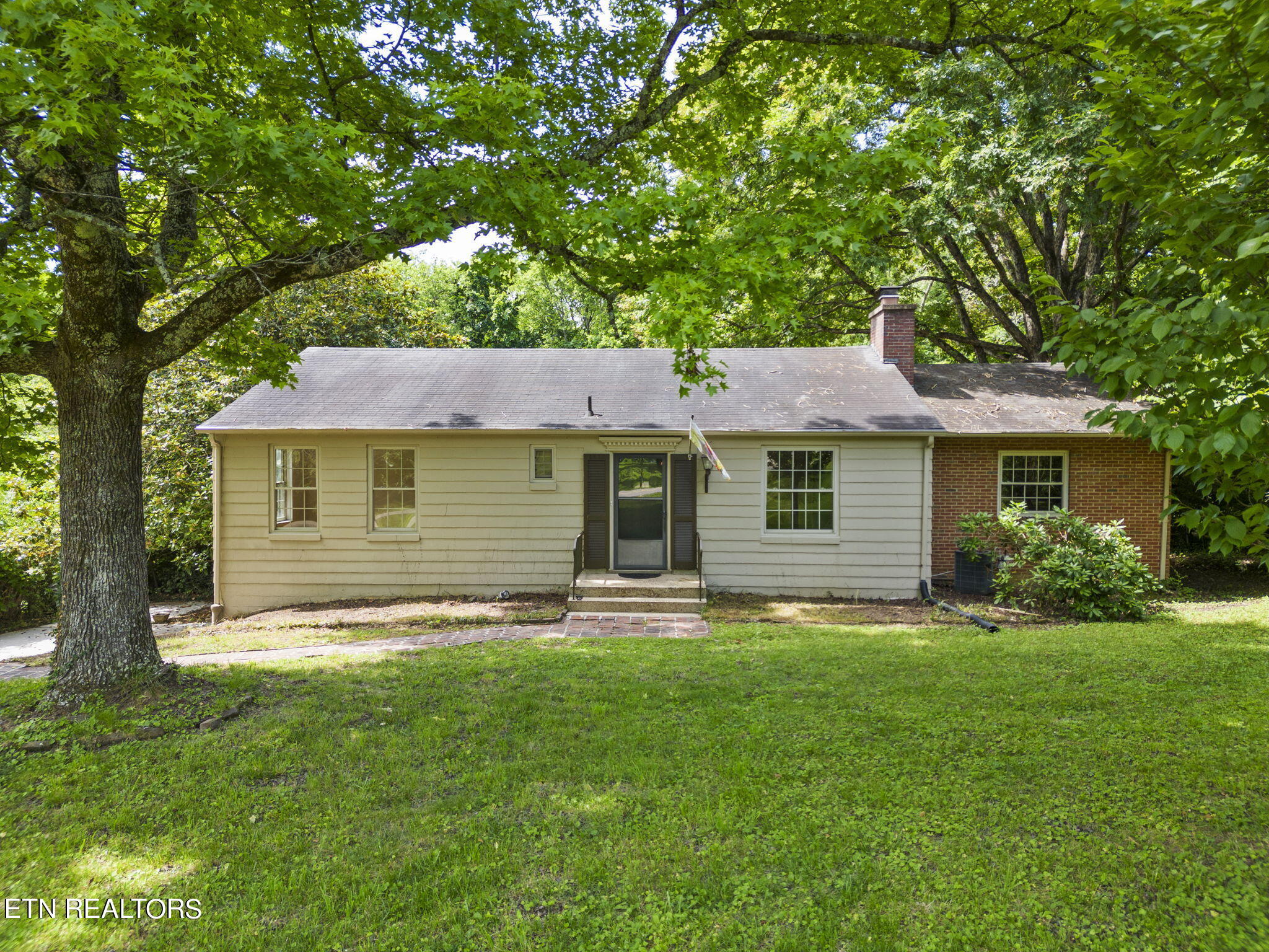 3816 Thrall Drive Knoxville TN 37918