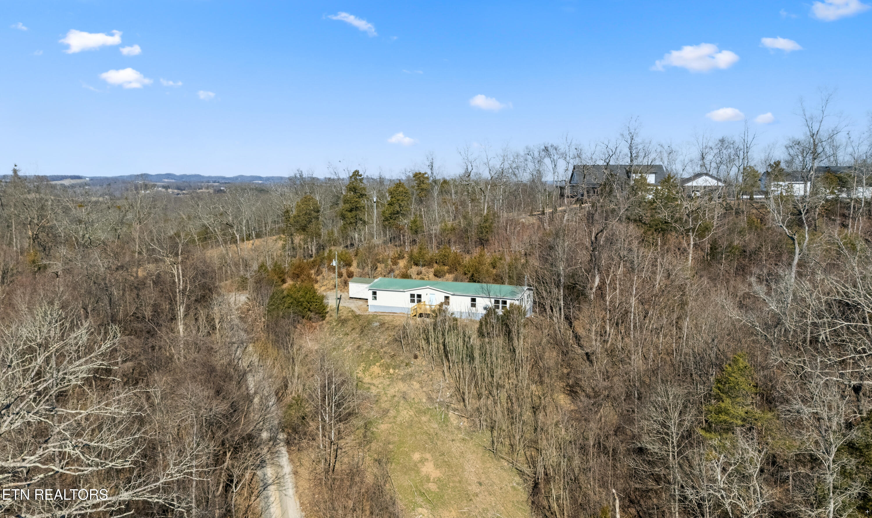 1564 Hollow Springs Road White Pine TN 37890