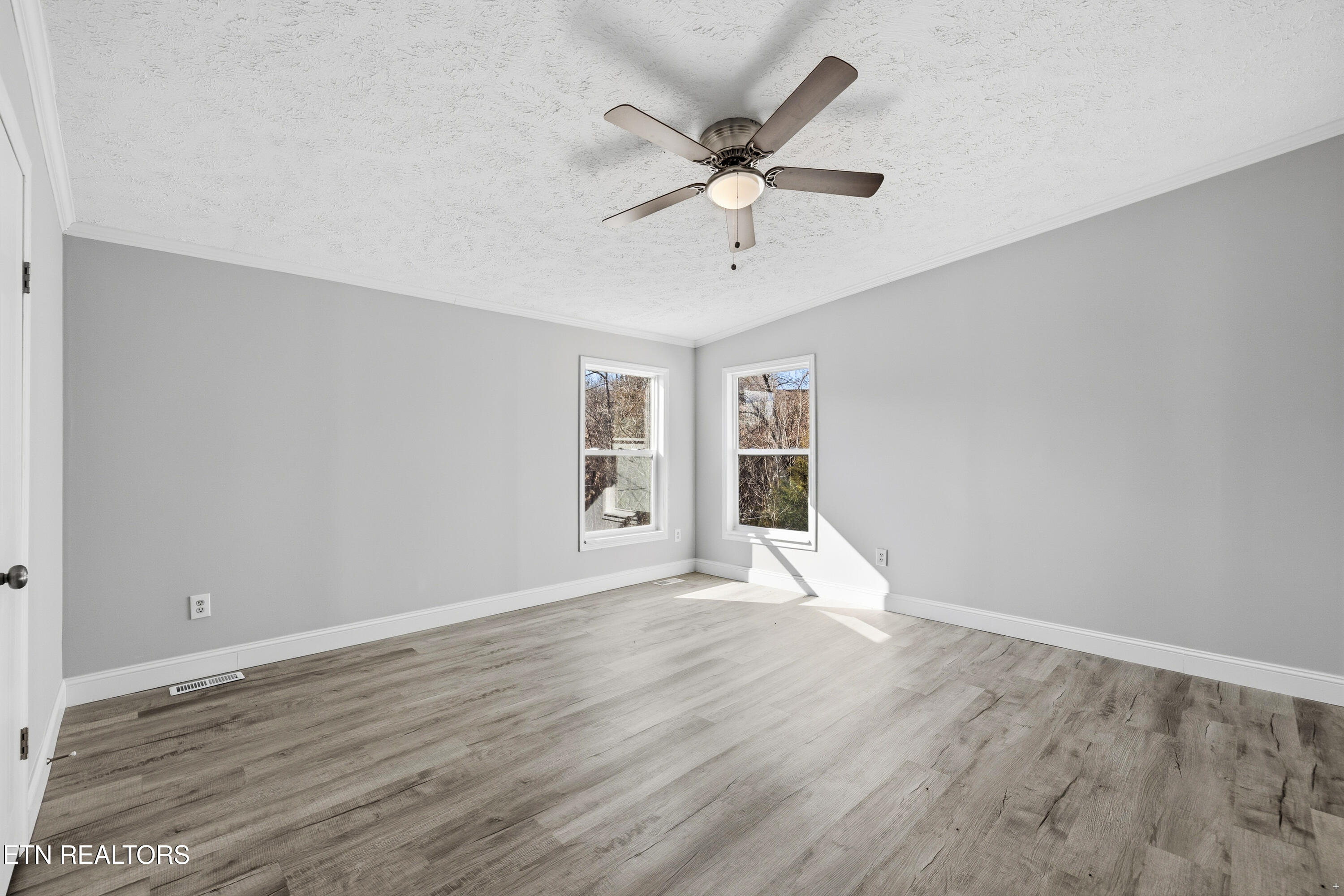1564 Hollow Springs Road White Pine TN 37890