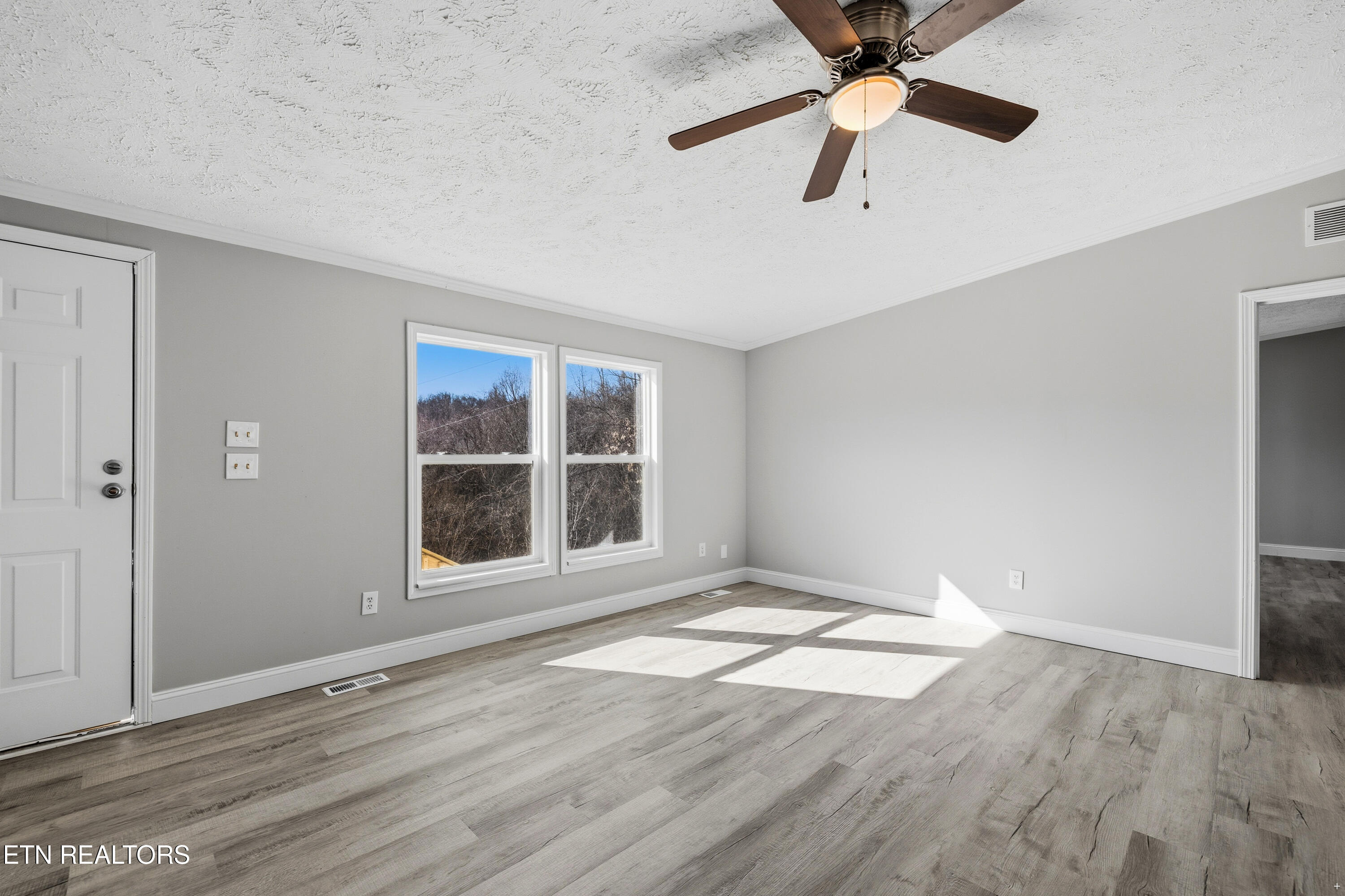 1564 Hollow Springs Road White Pine TN 37890