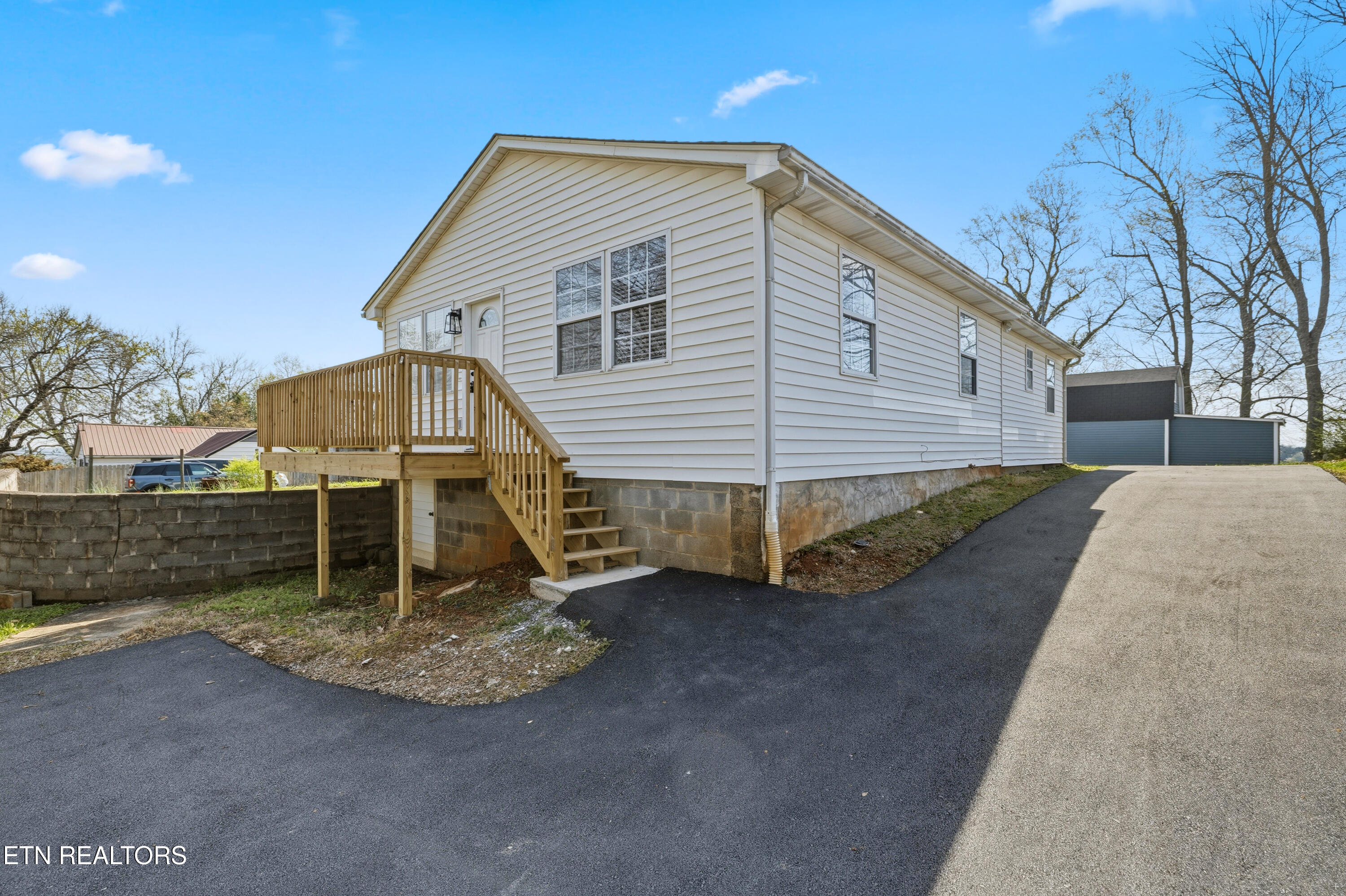 4212 Garnet Drive Knoxville TN 37919