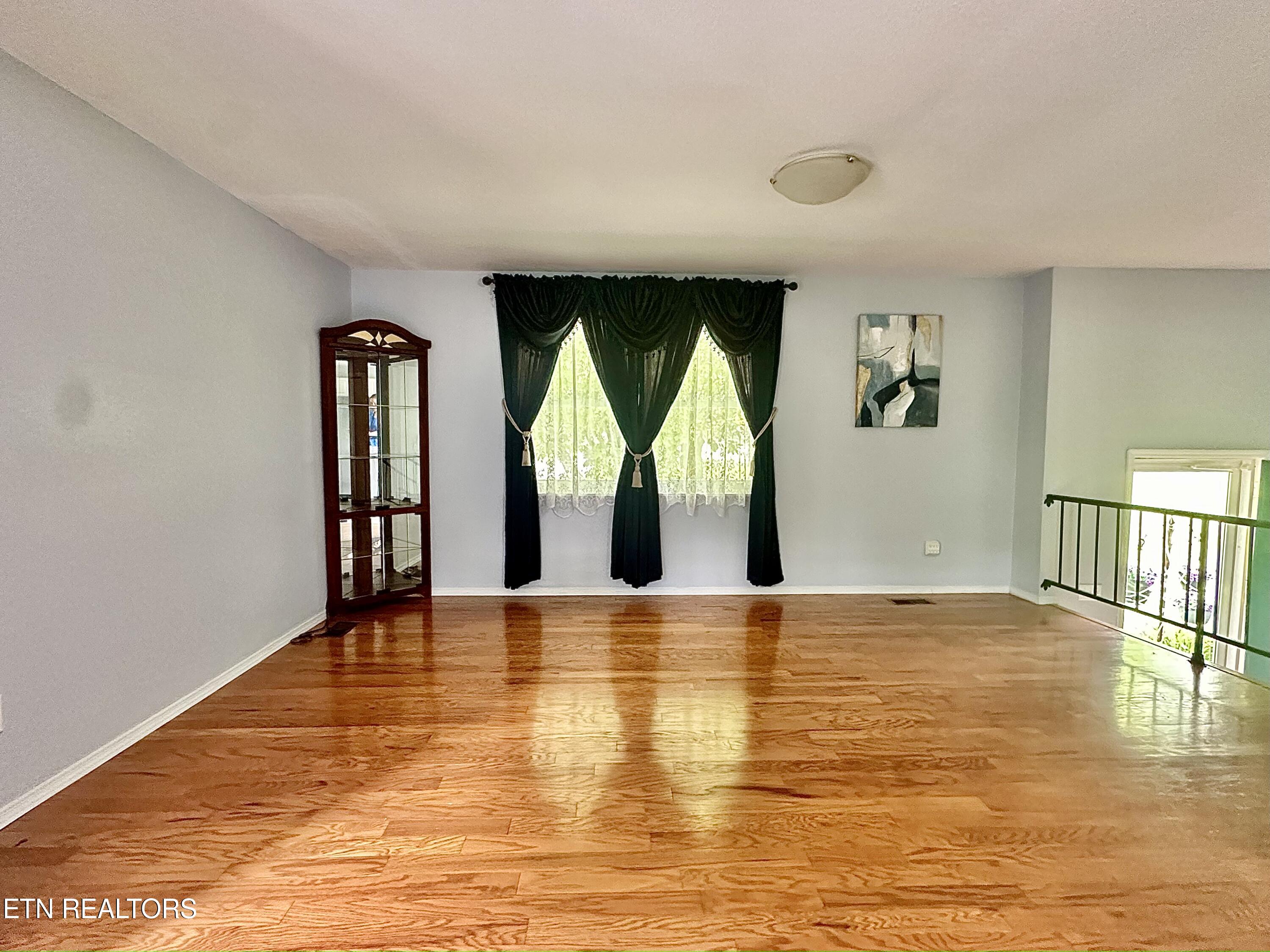909 N Union Grove Road Friendsville TN 37737
