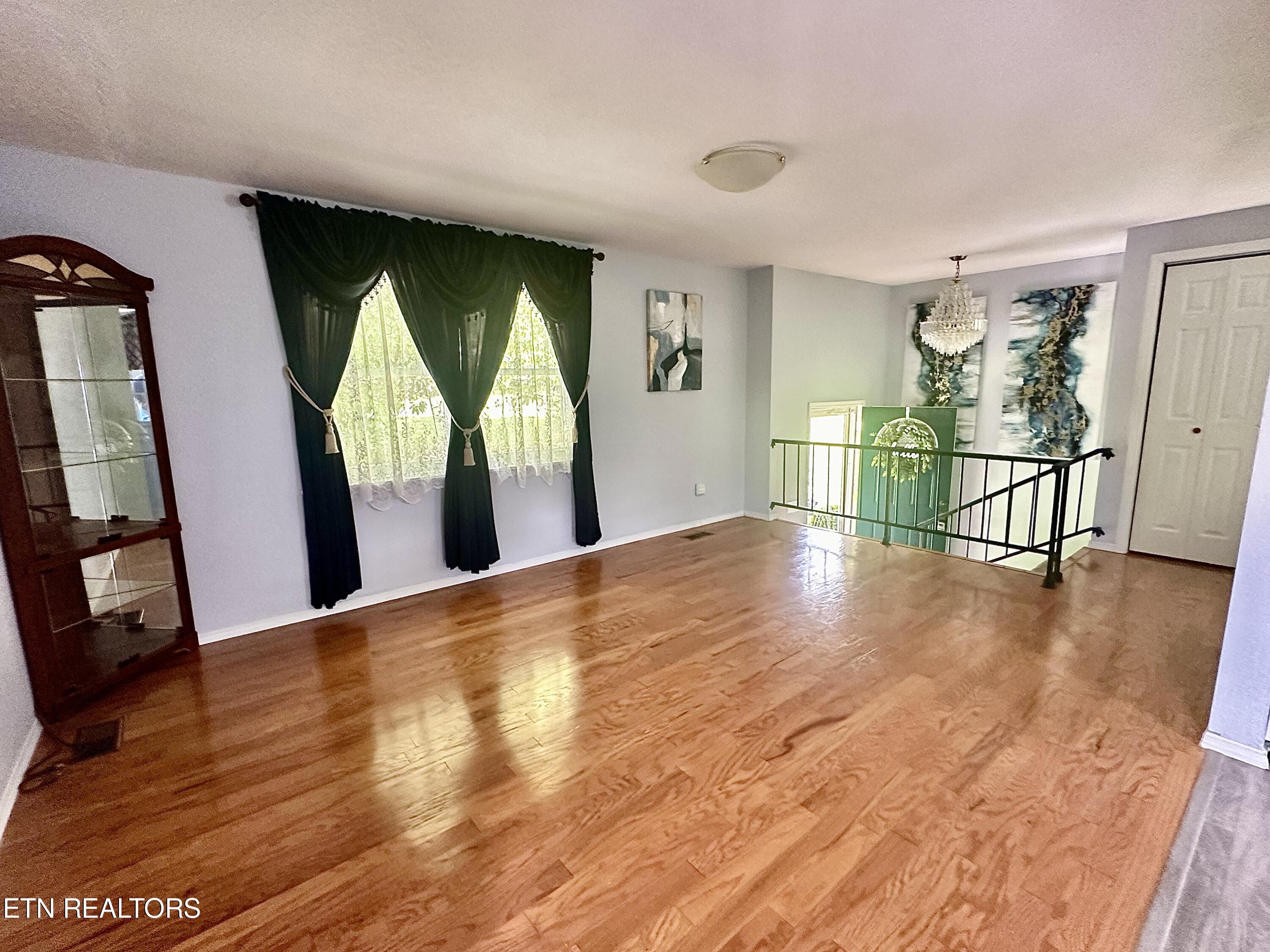 909 N Union Grove Road Friendsville TN 37737