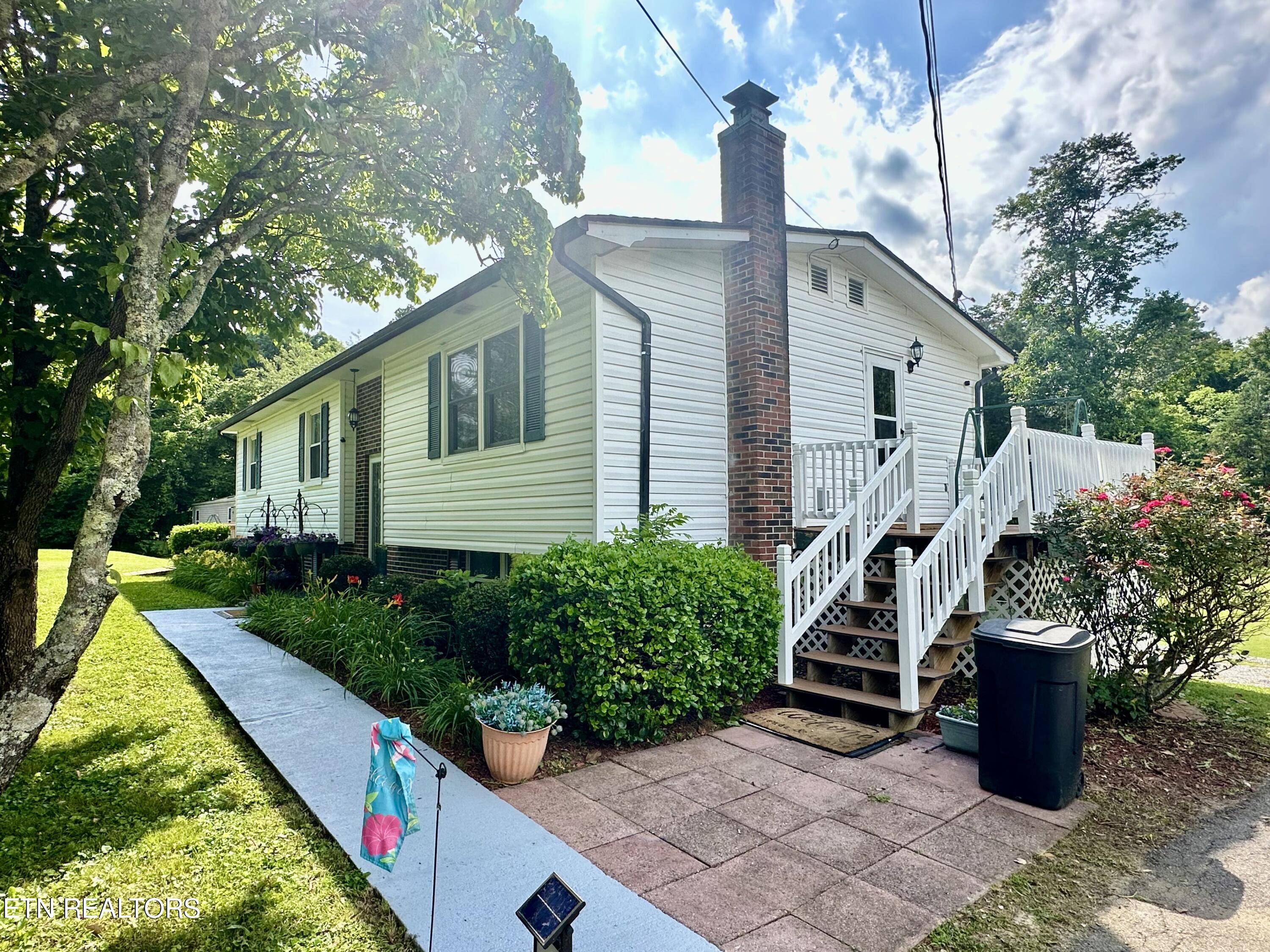 909 N Union Grove Road Friendsville TN 37737