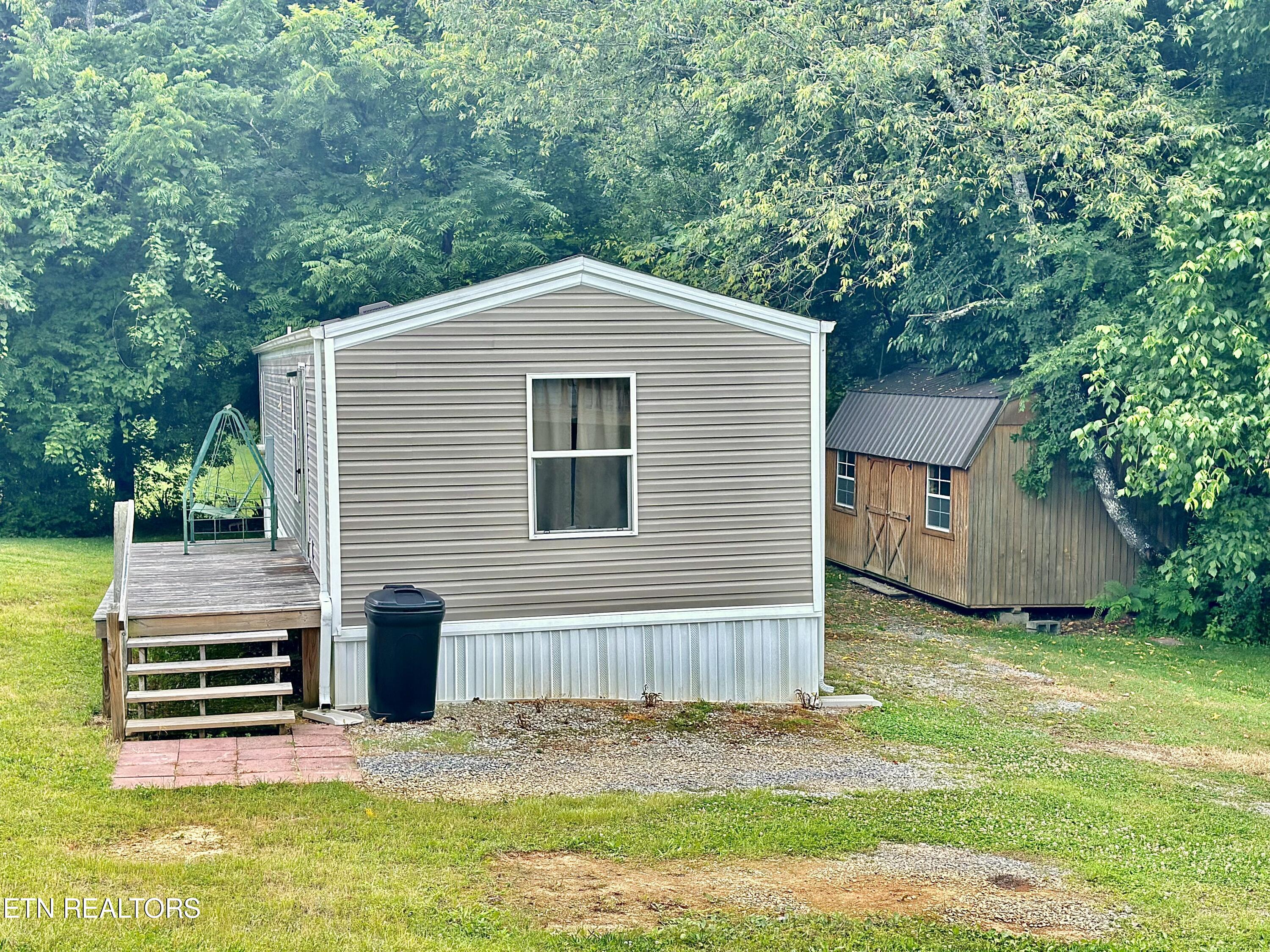 909 N Union Grove Road Friendsville TN 37737