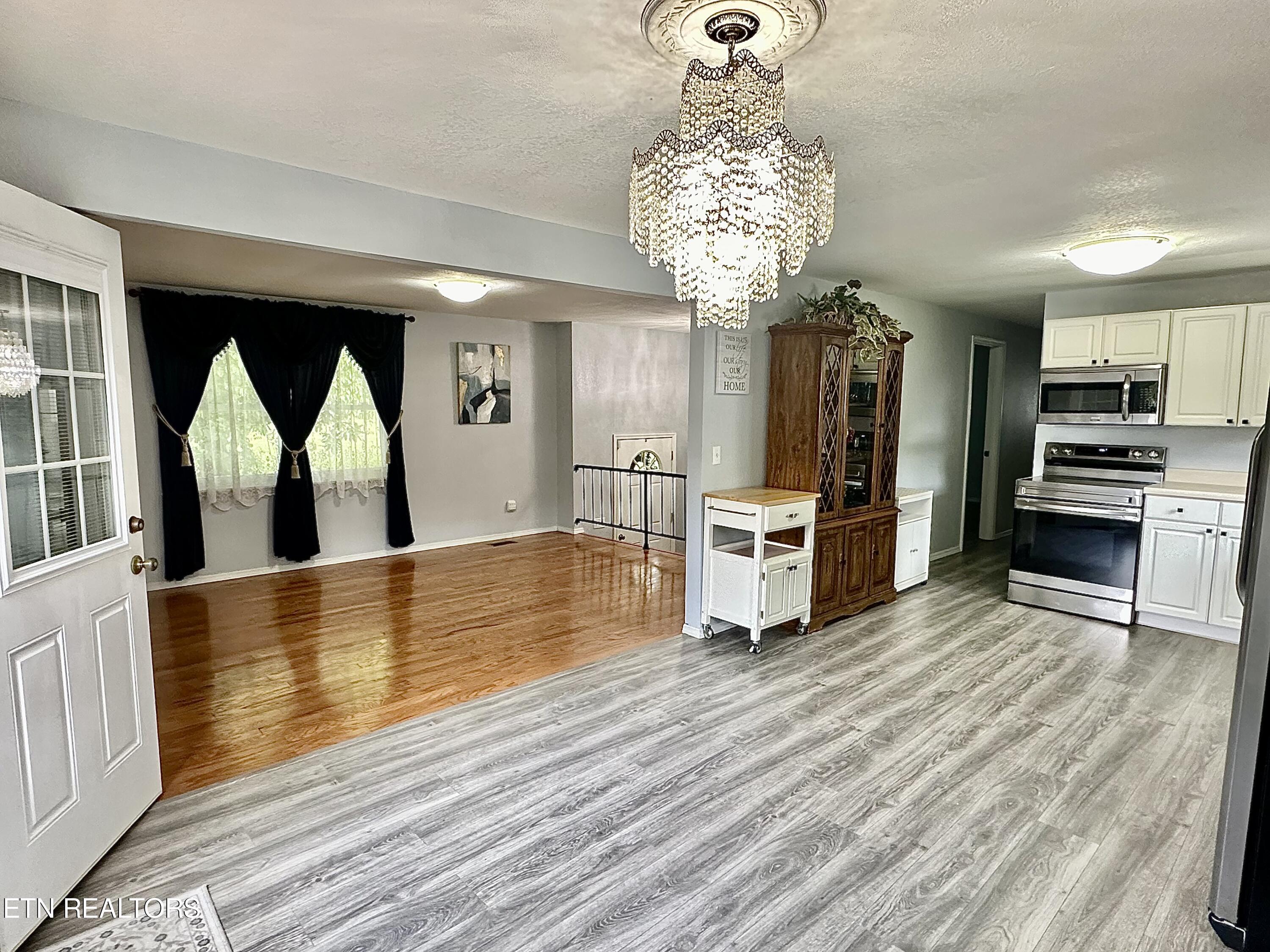 909 N Union Grove Road Friendsville TN 37737
