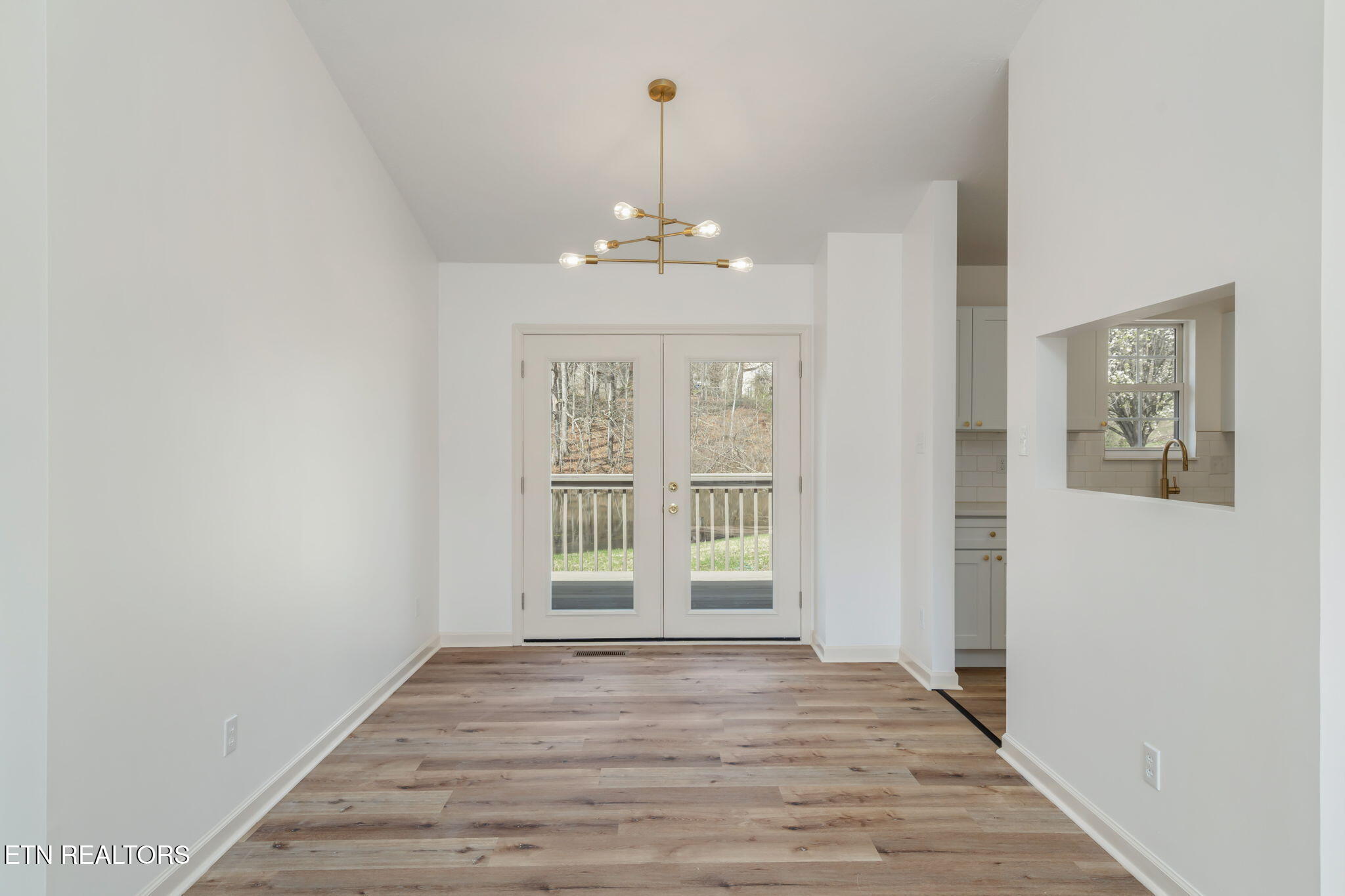 6715 Shimmering Brooks Lane Knoxville TN 37918