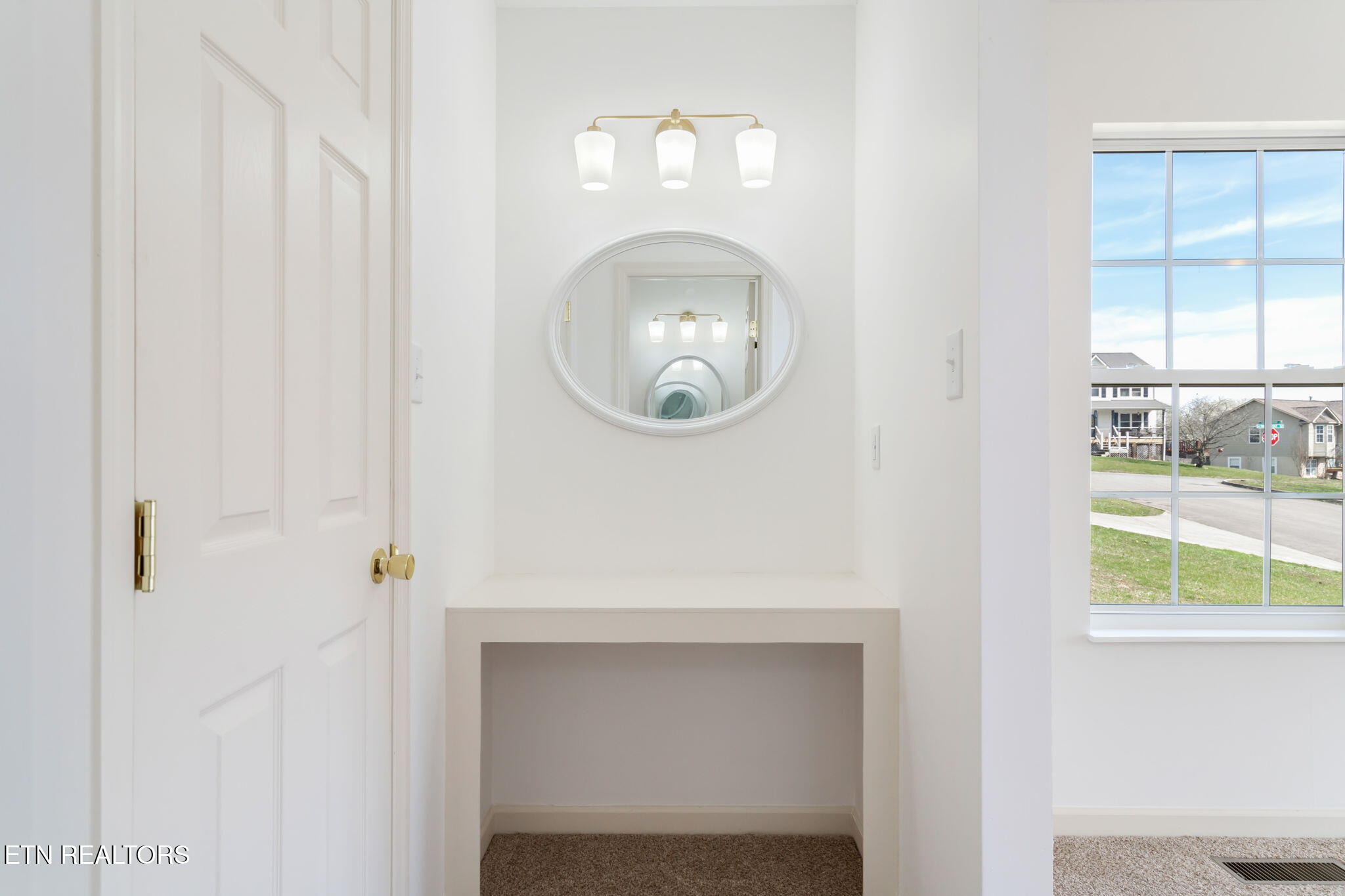 6715 Shimmering Brooks Lane Knoxville TN 37918