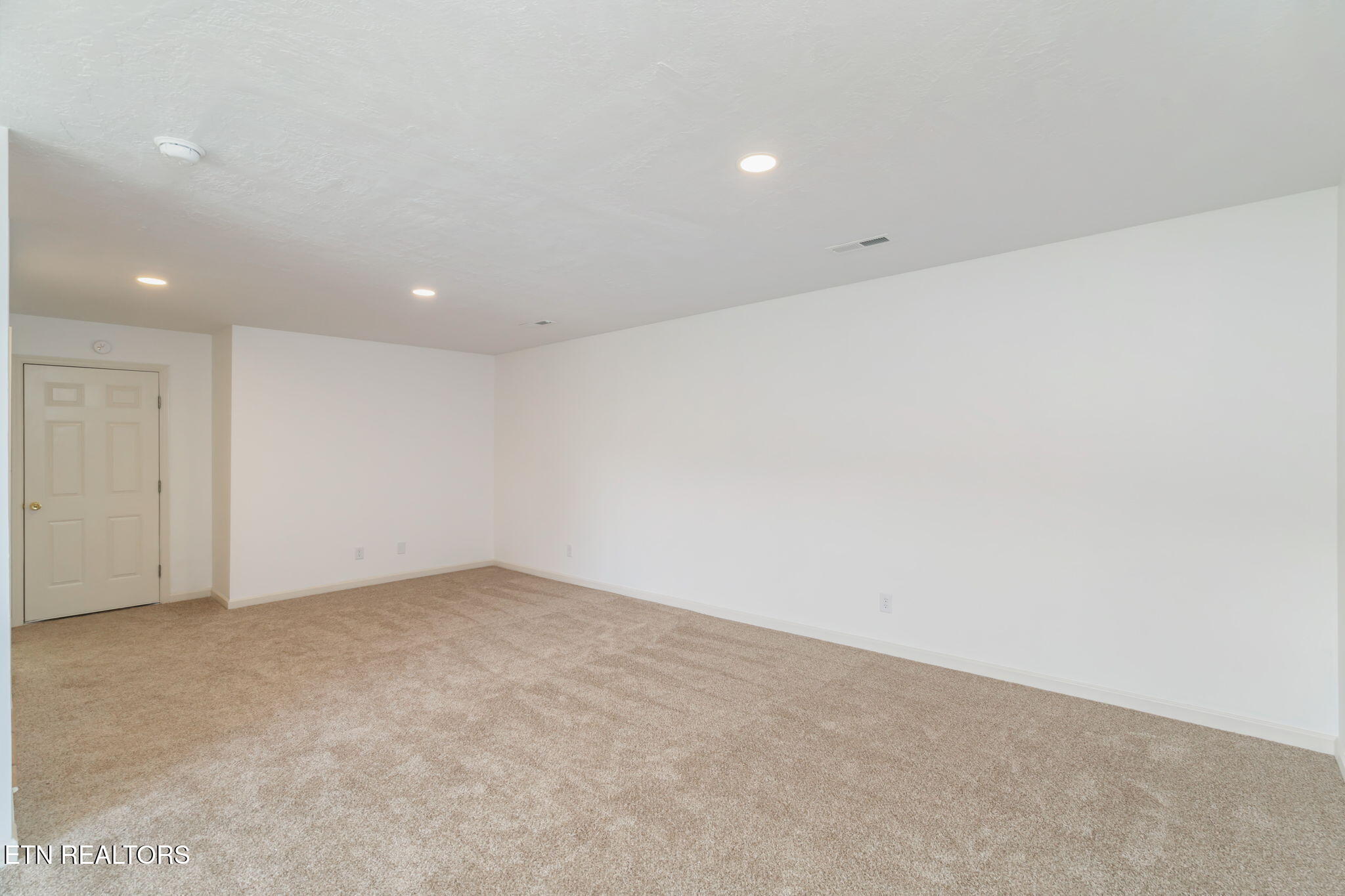 6715 Shimmering Brooks Lane Knoxville TN 37918
