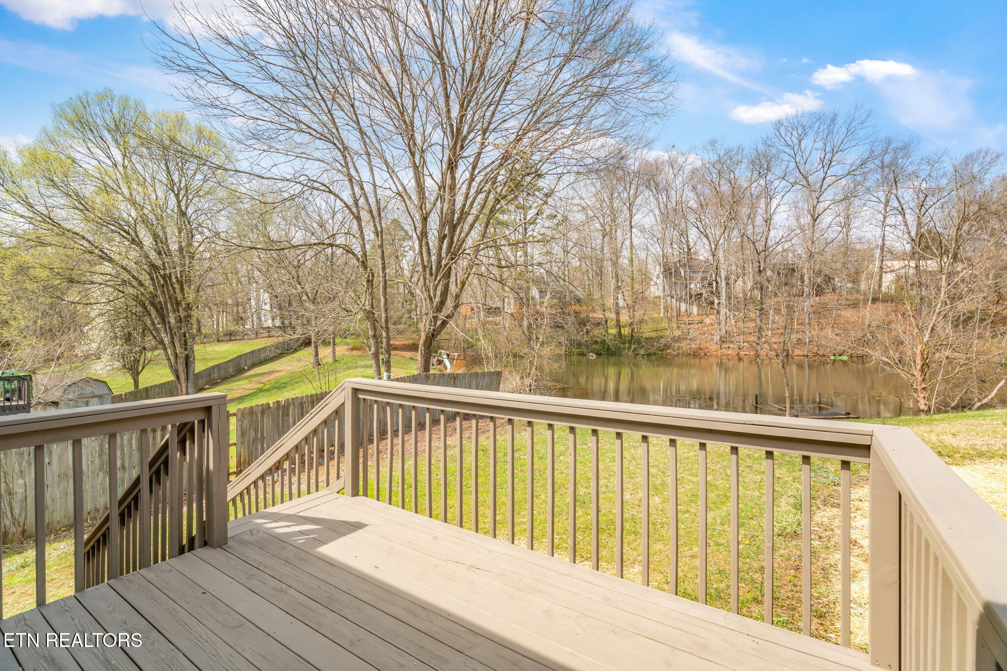 6715 Shimmering Brooks Lane Knoxville TN 37918