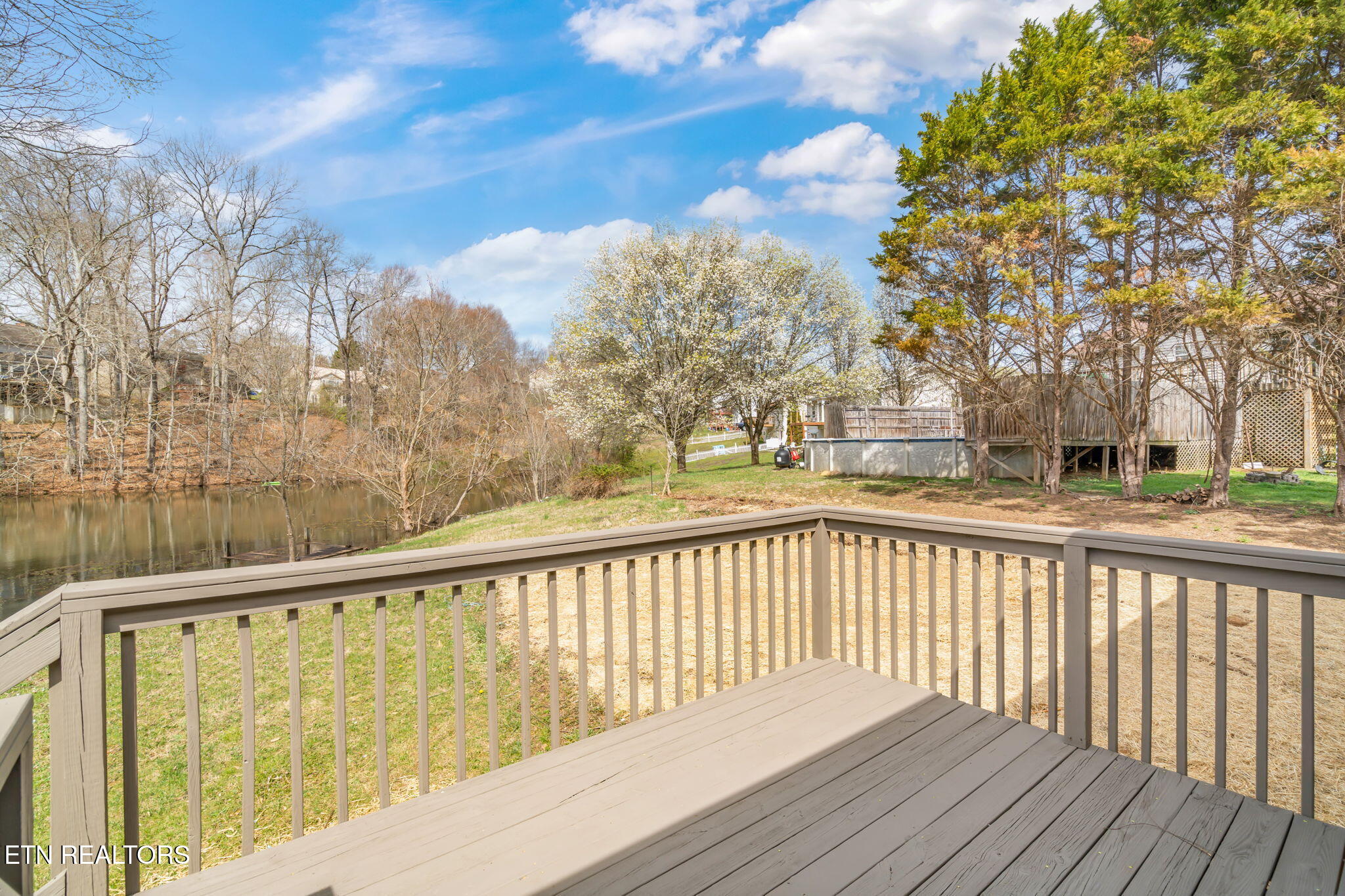 6715 Shimmering Brooks Lane Knoxville TN 37918