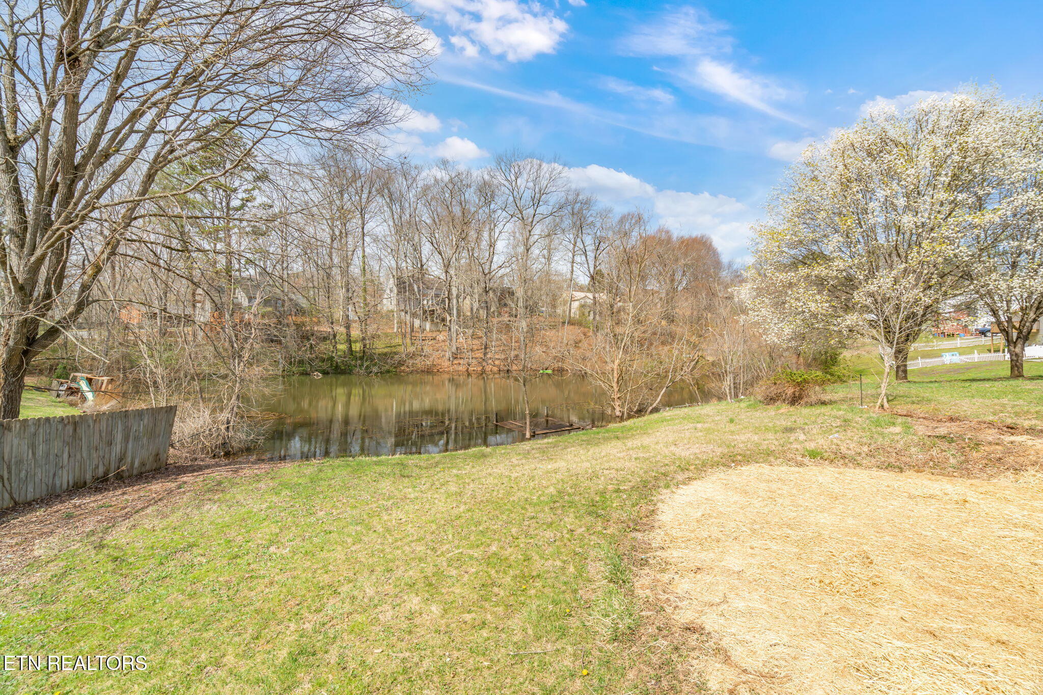 6715 Shimmering Brooks Lane Knoxville TN 37918