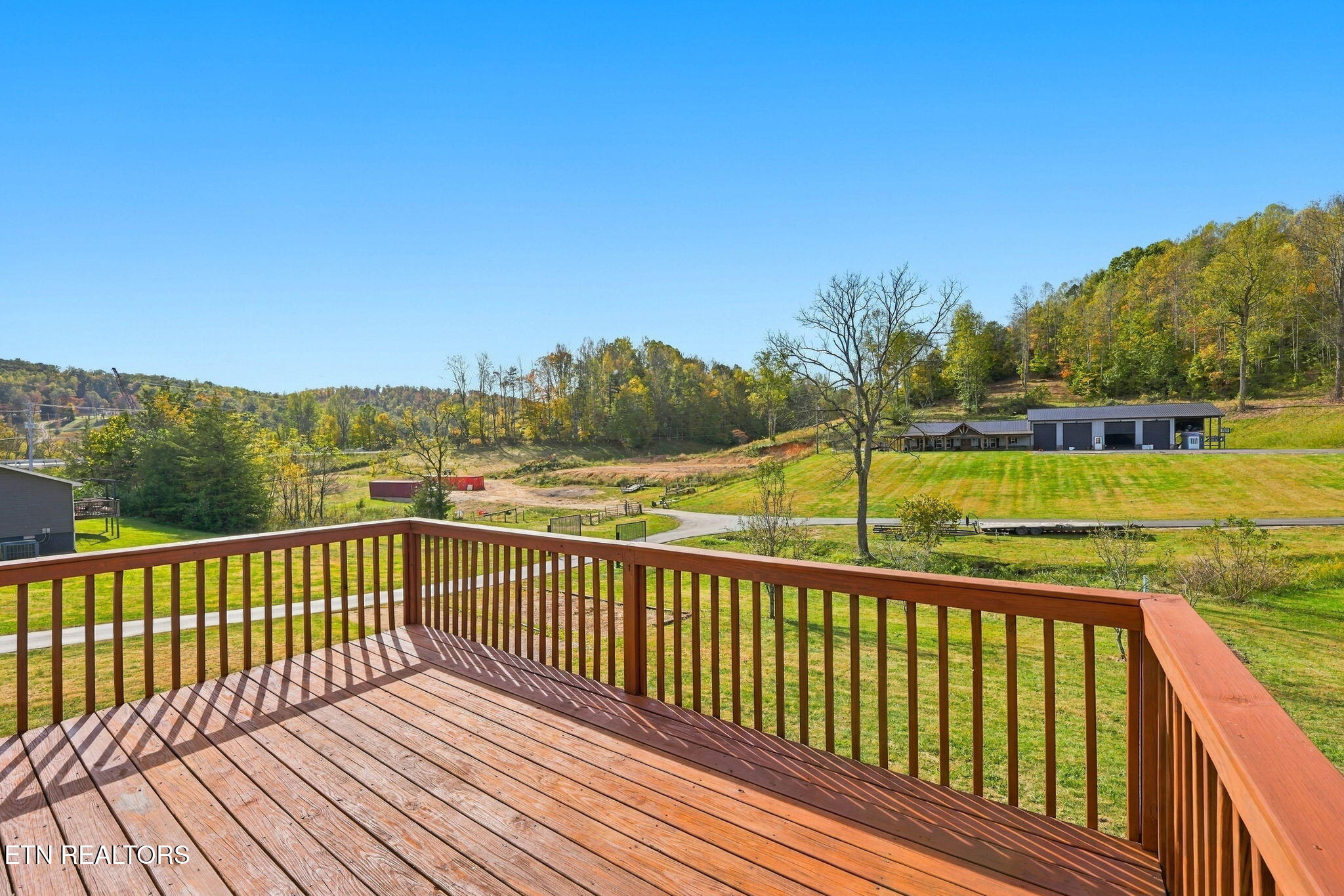 135 Raccoon Valley Road Maynardville TN 37807