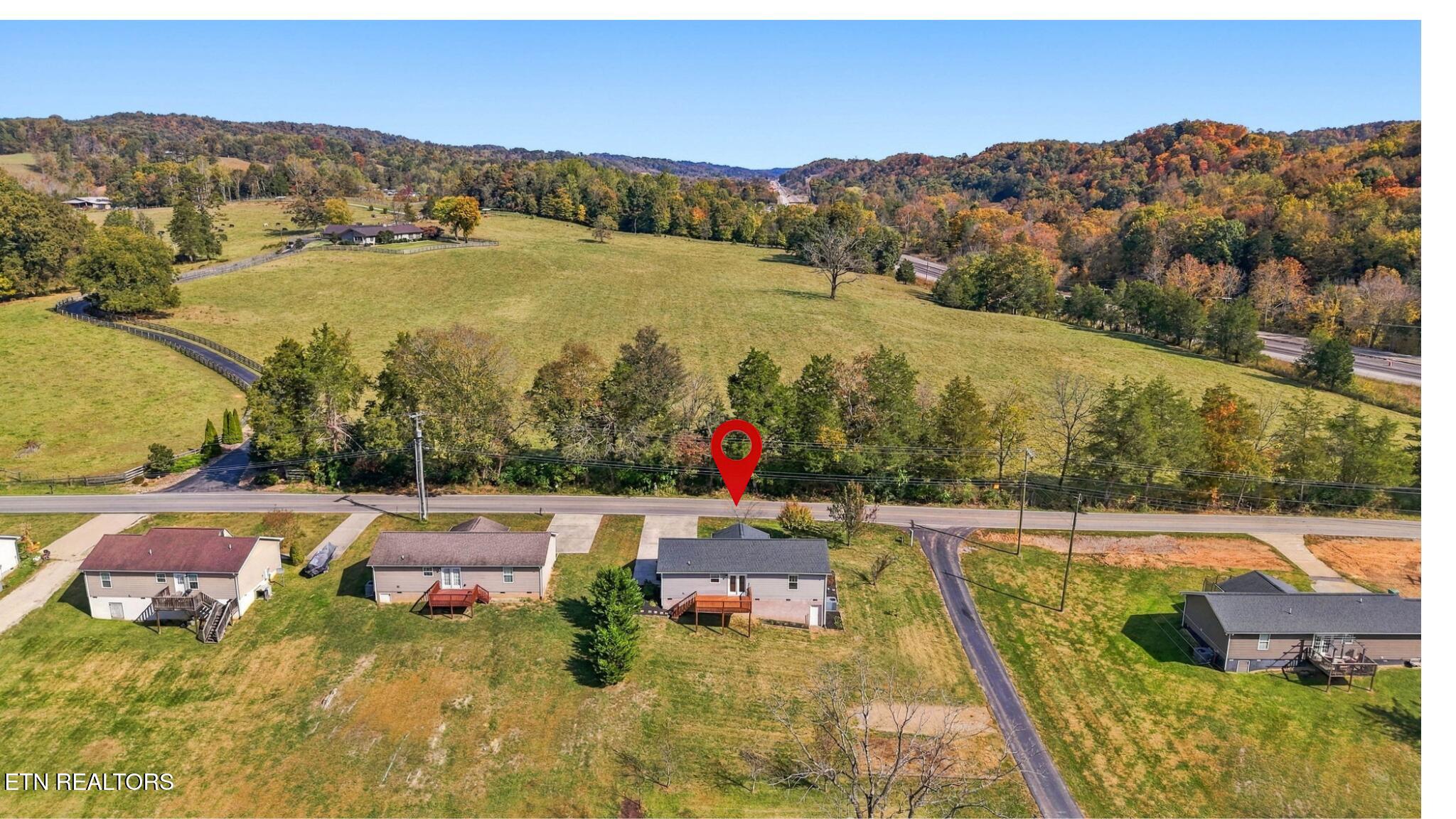 135 Raccoon Valley Road Maynardville TN 37807