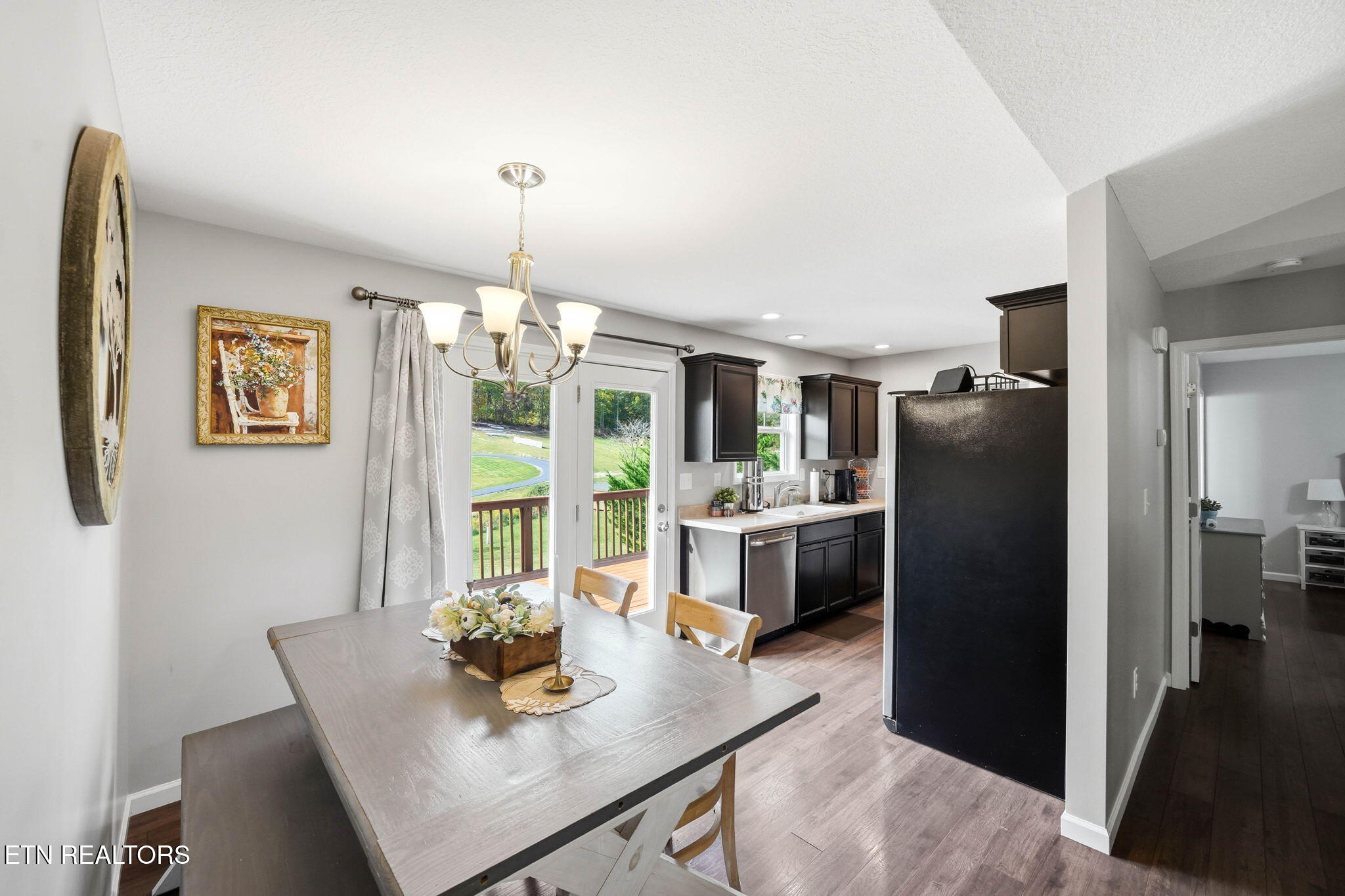 135 Raccoon Valley Road Maynardville TN 37807