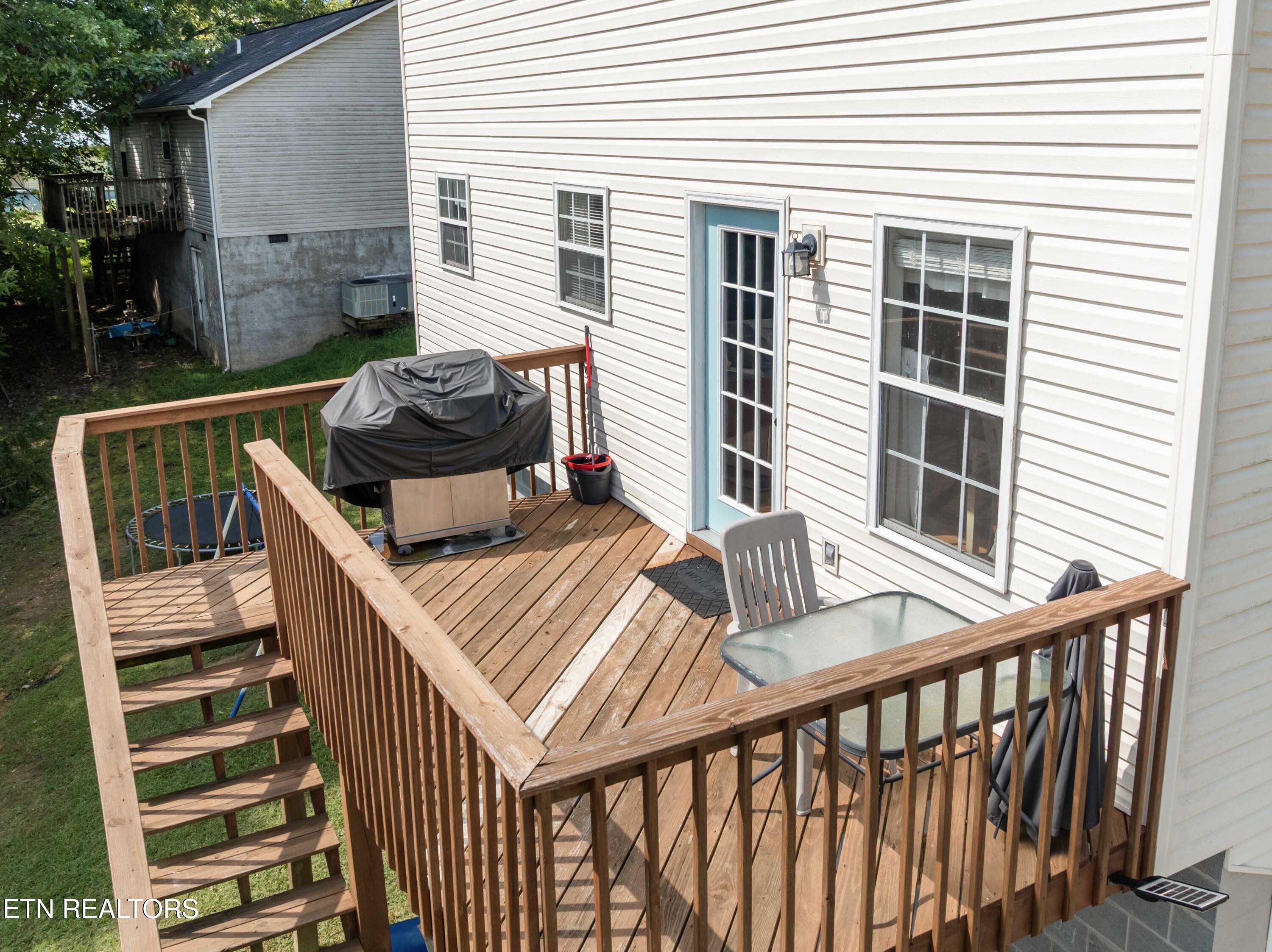 1007 W Kentucky Avenue Lafollette TN 37766