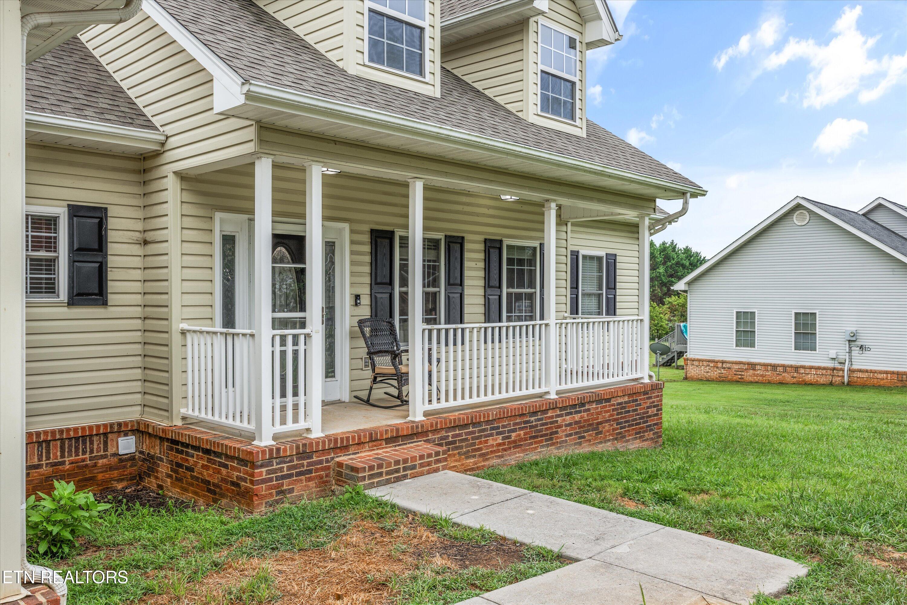 1924 River Vista Circle Sevierville TN 37876
