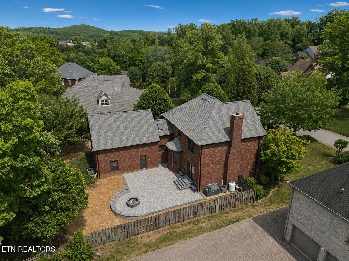 1128 Brentwood Point Kingston TN 37763