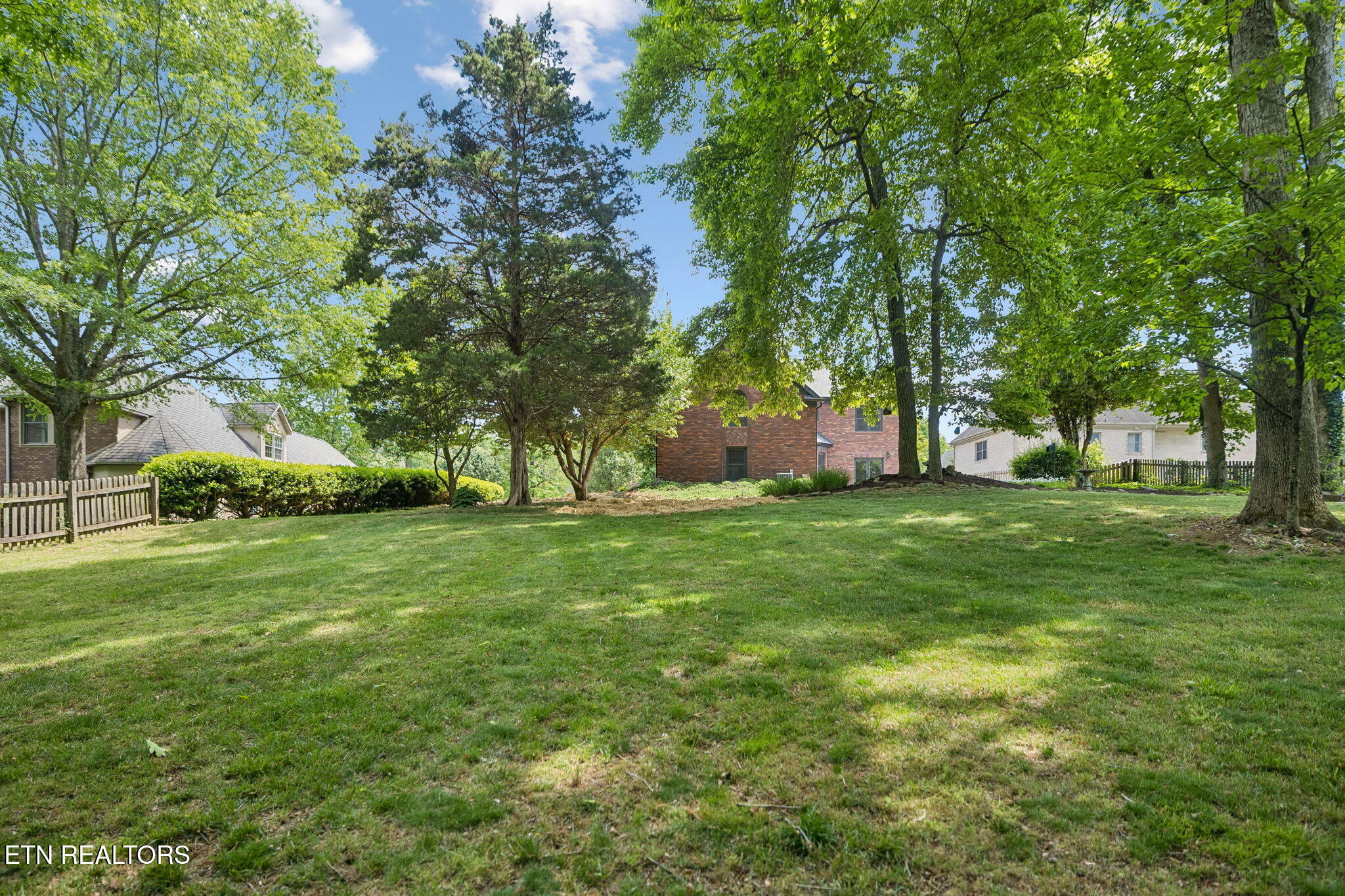 1128 Brentwood Point Kingston TN 37763