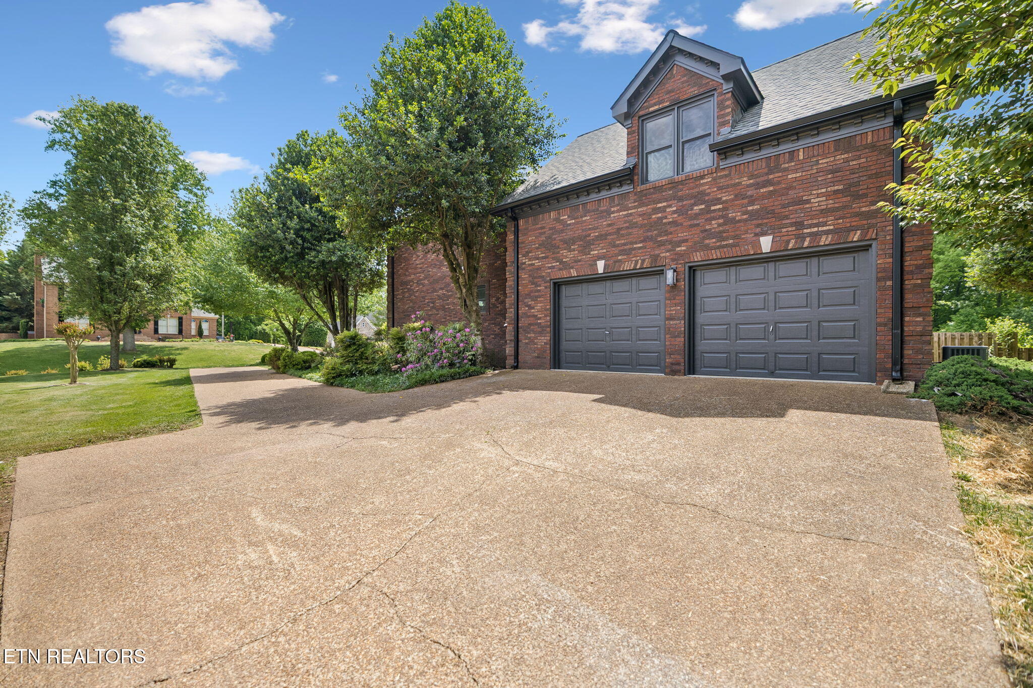 1128 Brentwood Point Kingston TN 37763