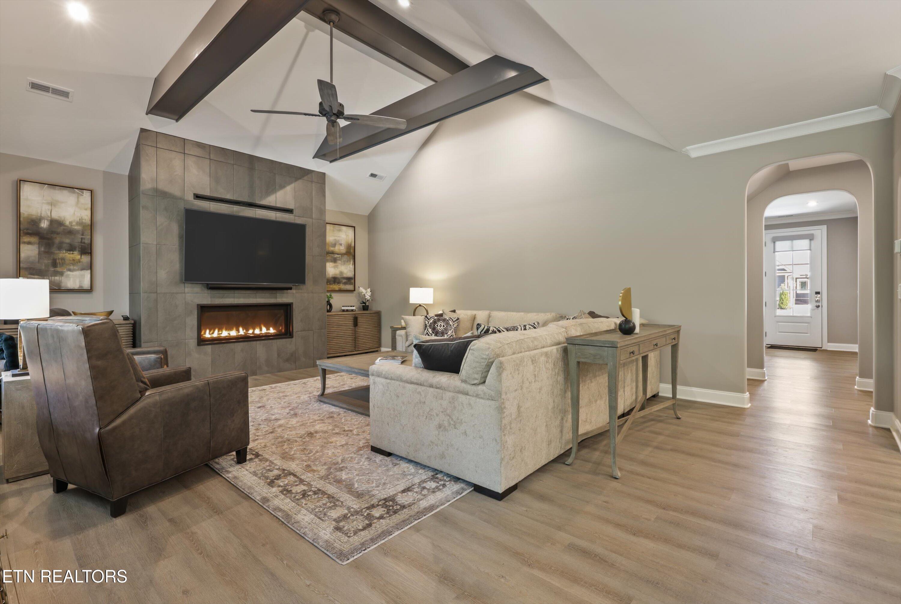 313 Bittersweet Lane Lenoir City TN 37771