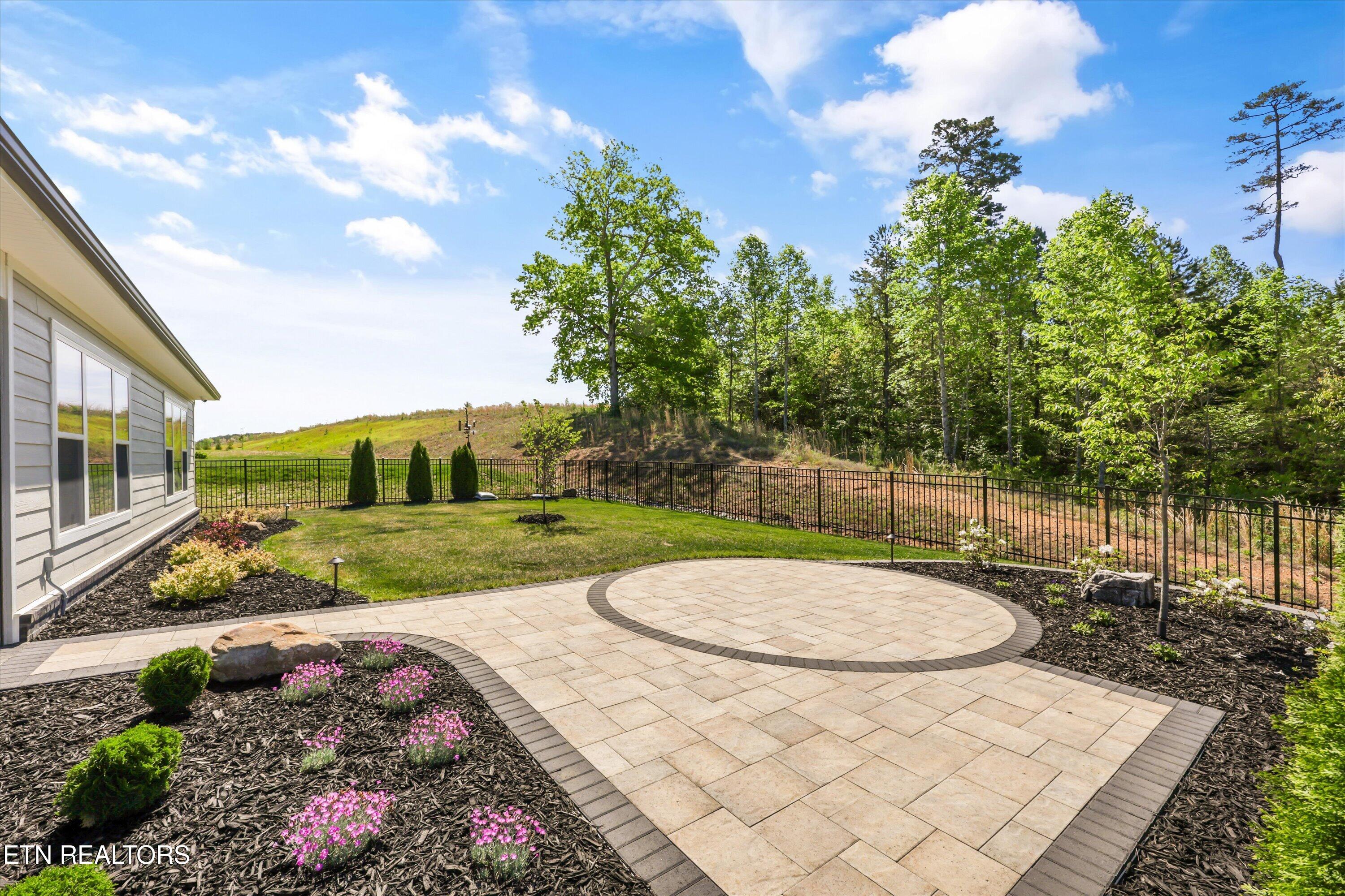 313 Bittersweet Lane Lenoir City TN 37771