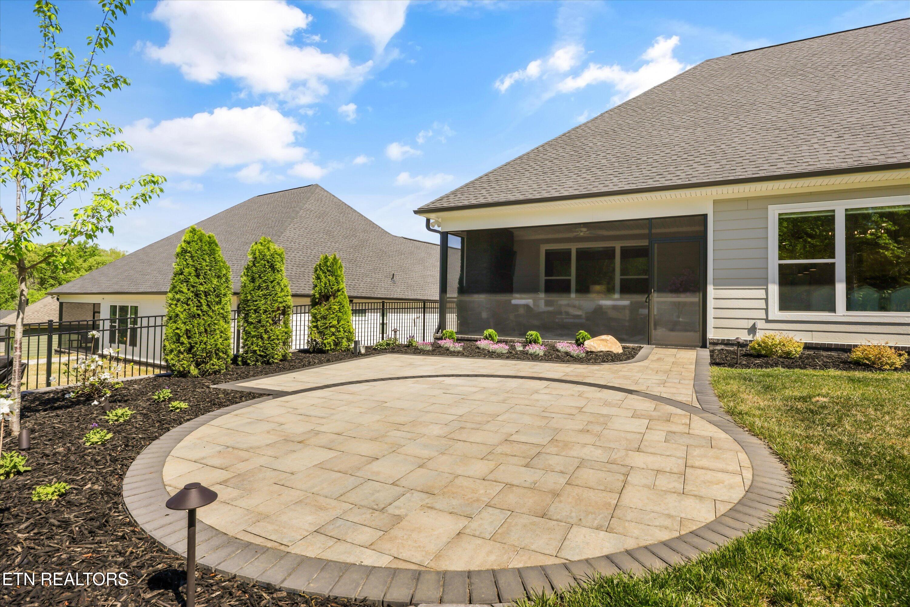 313 Bittersweet Lane Lenoir City TN 37771