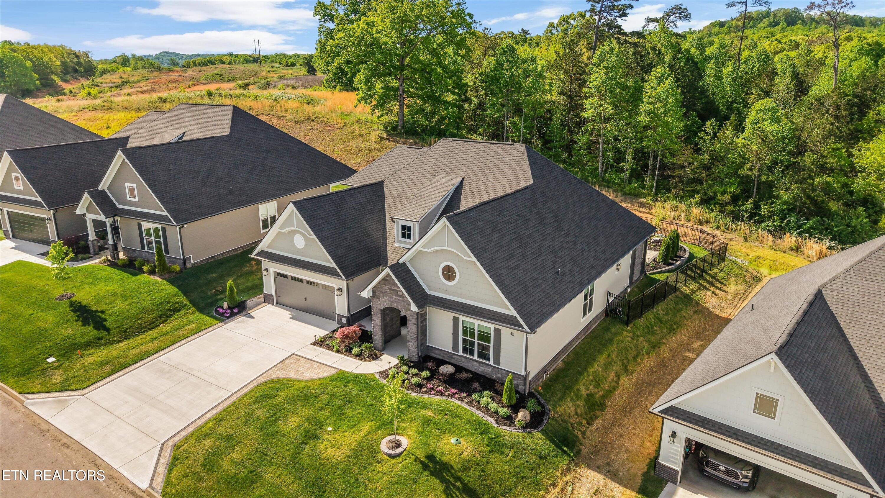 313 Bittersweet Lane Lenoir City TN 37771