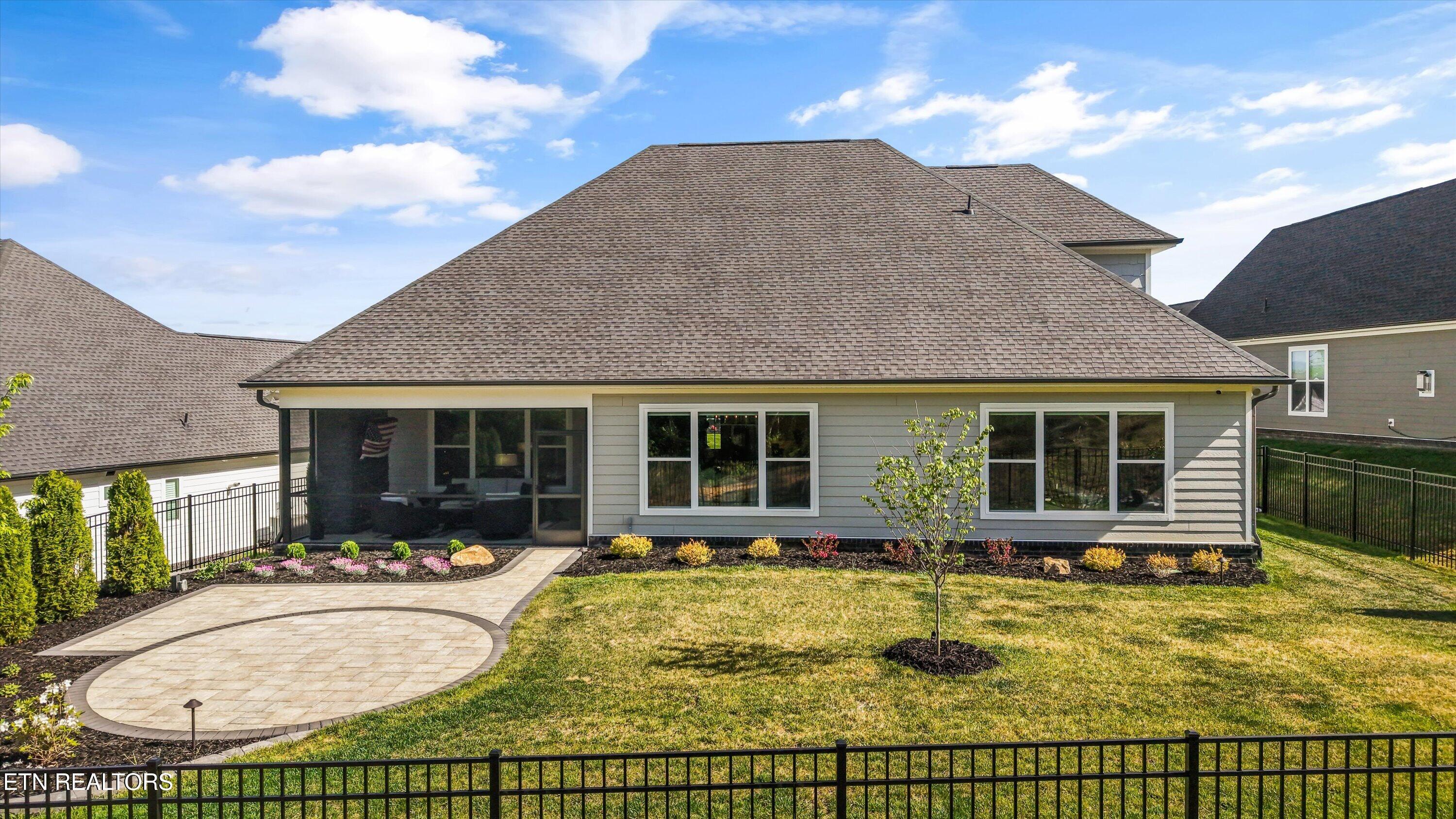 313 Bittersweet Lane Lenoir City TN 37771