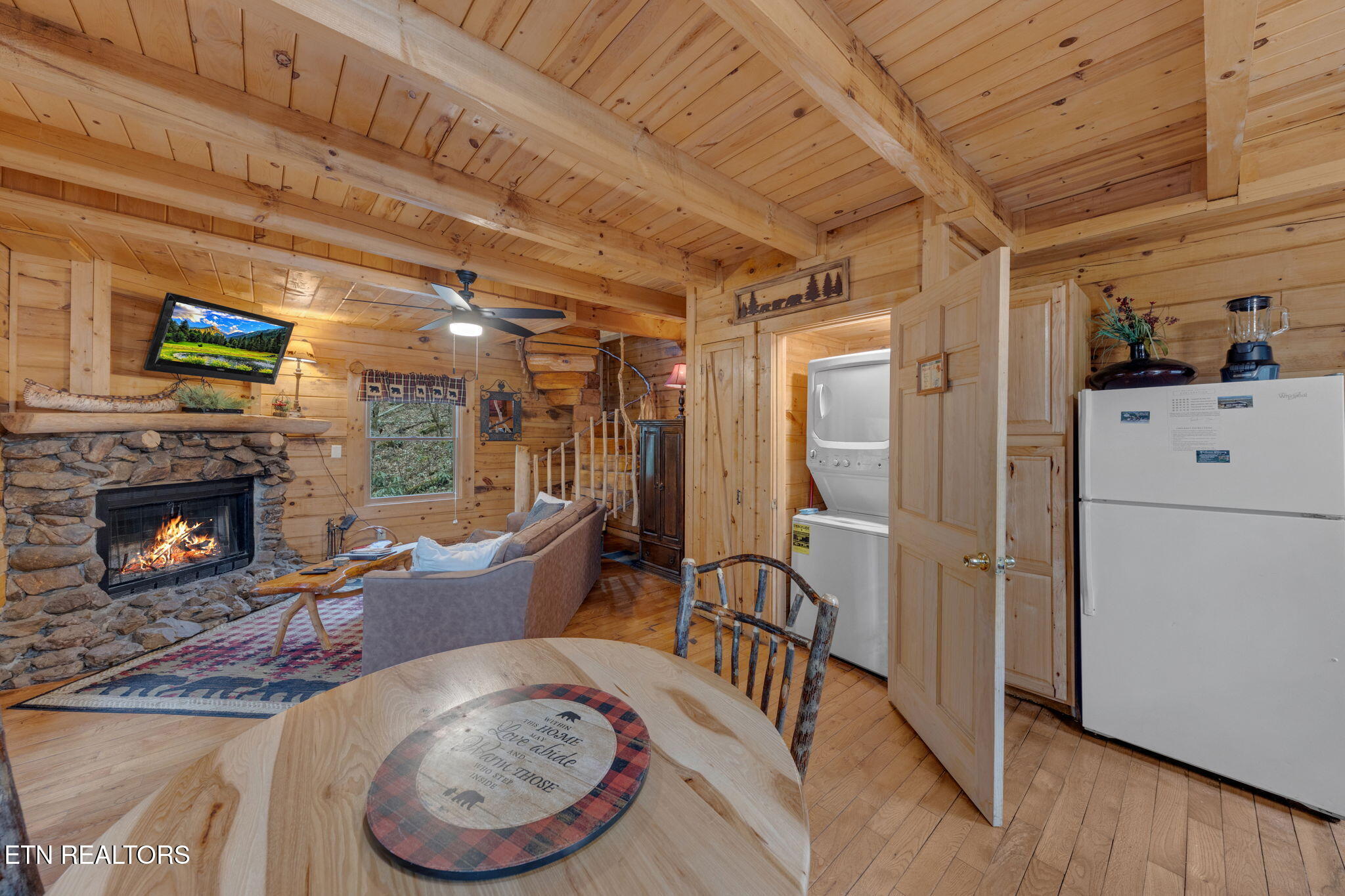 3114 Brothers Way Sevierville TN 37862
