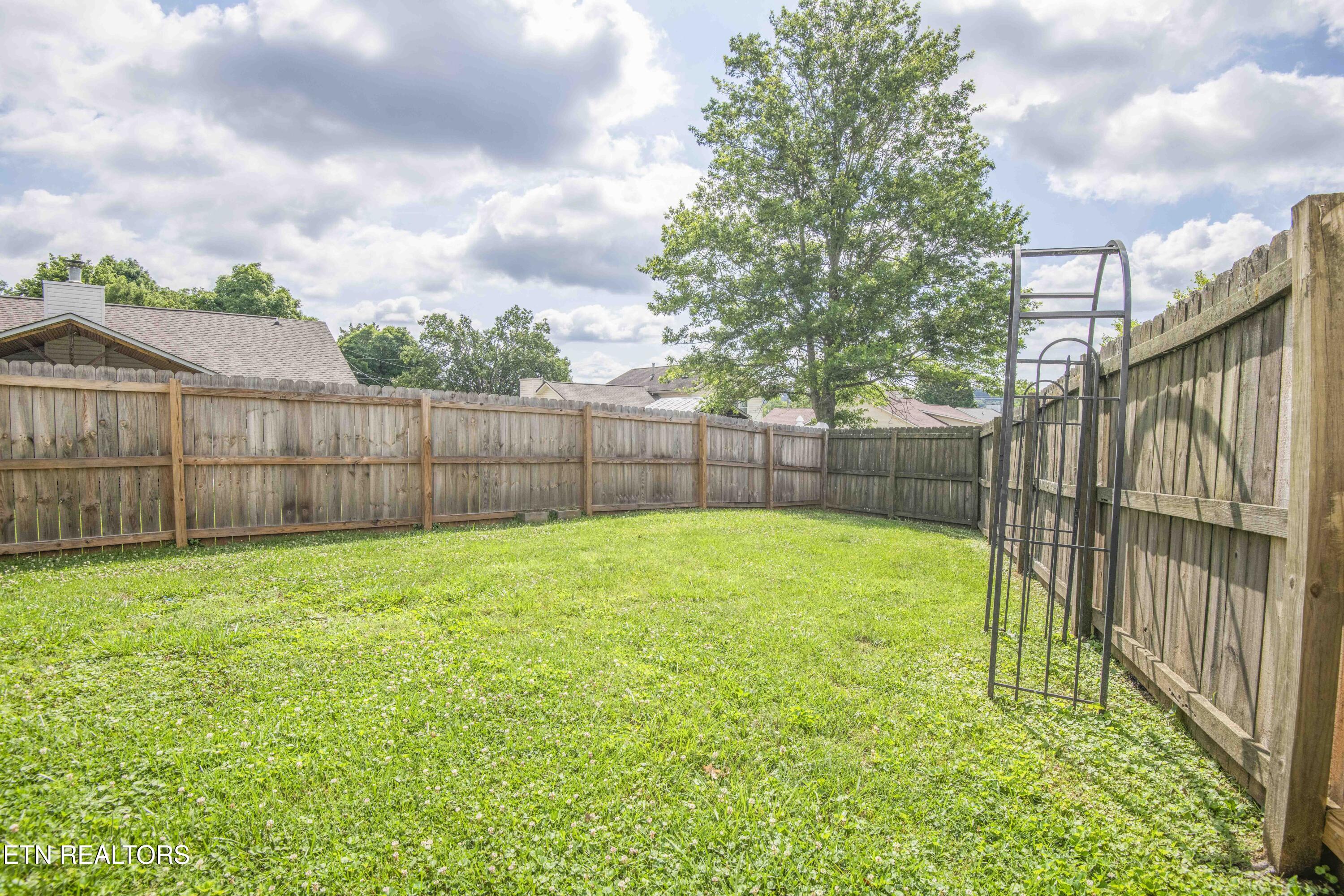 512 Windgate Court Powell TN 37849