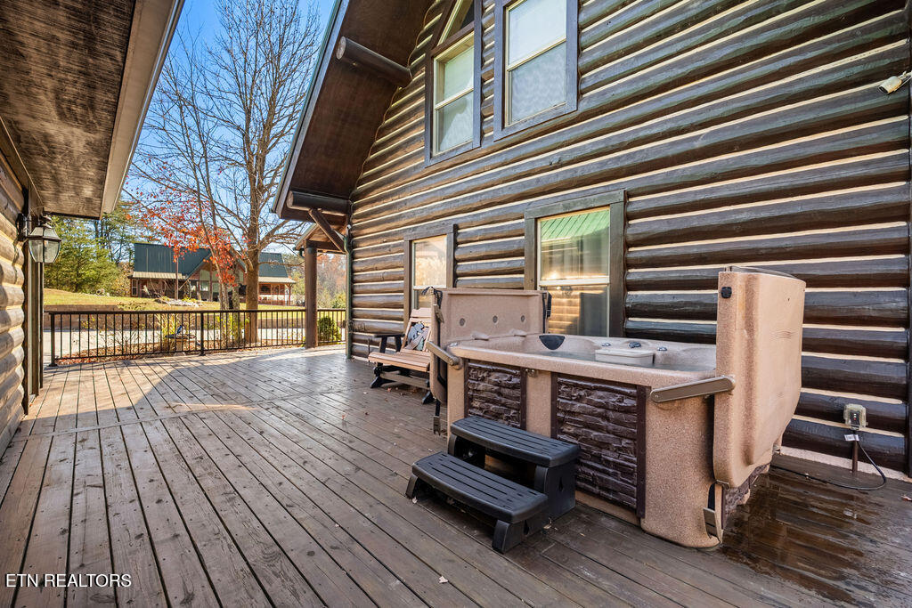 1347 Zachary Thomas Lane Sevierville TN 37876