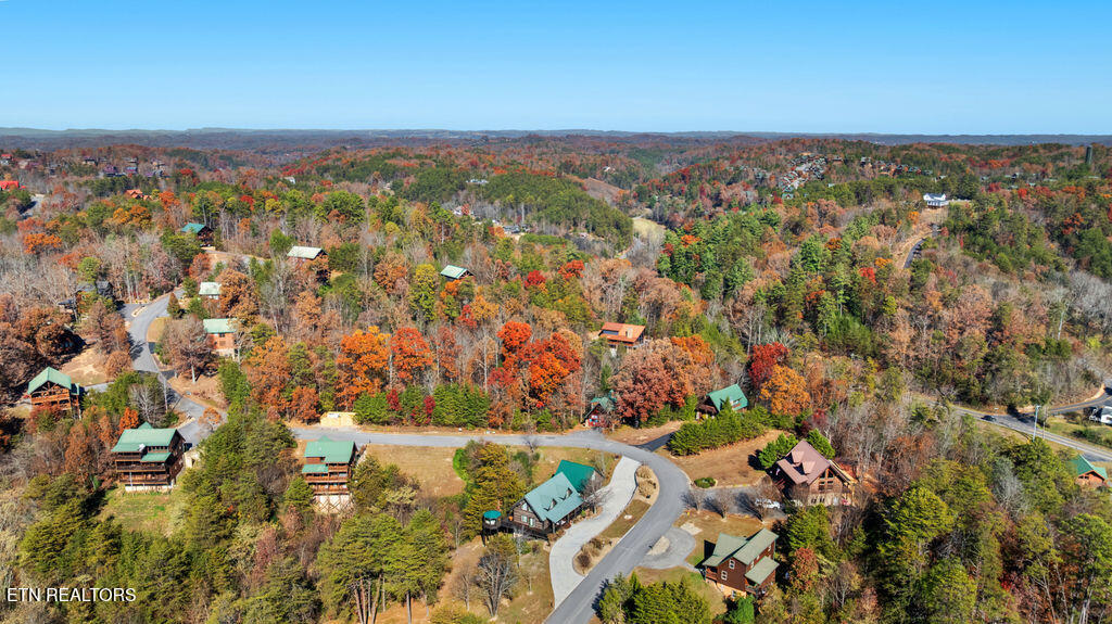1347 Zachary Thomas Lane Sevierville TN 37876