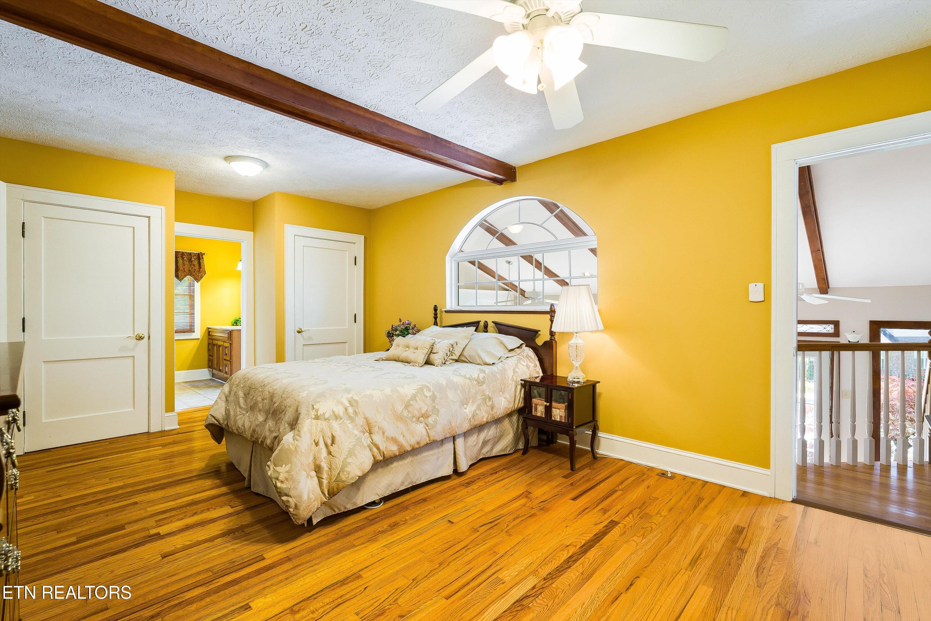 299 Zane Lane Lenoir City TN 37772