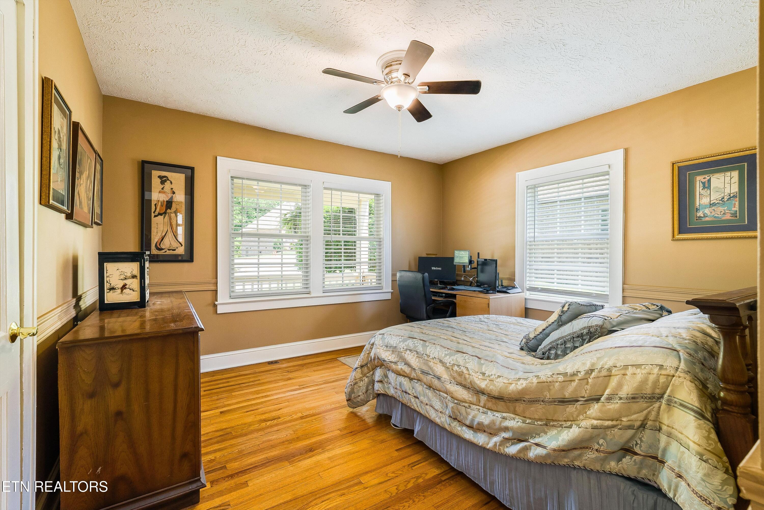 299 Zane Lane Lenoir City TN 37772