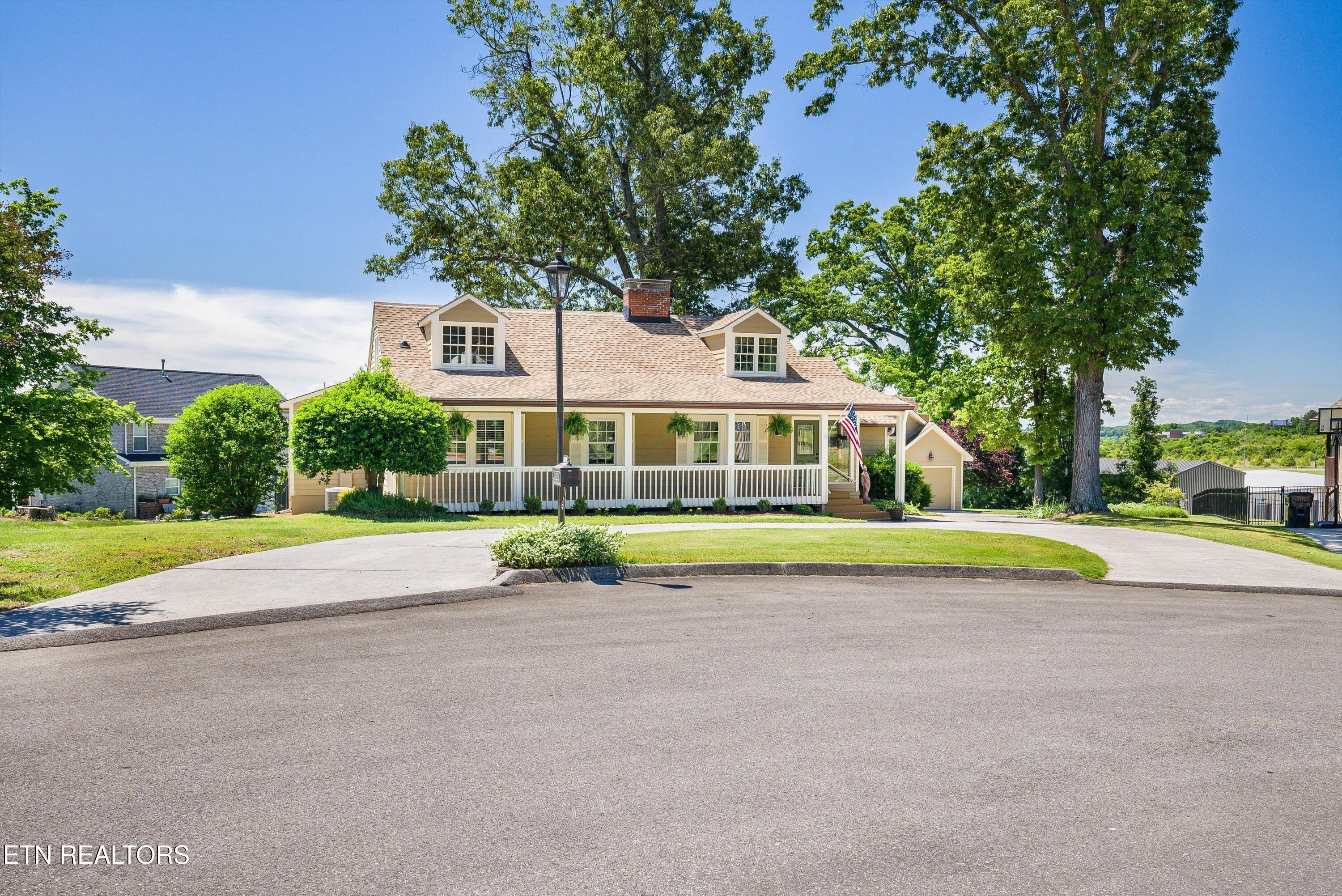 299 Zane Lane Lenoir City TN 37772