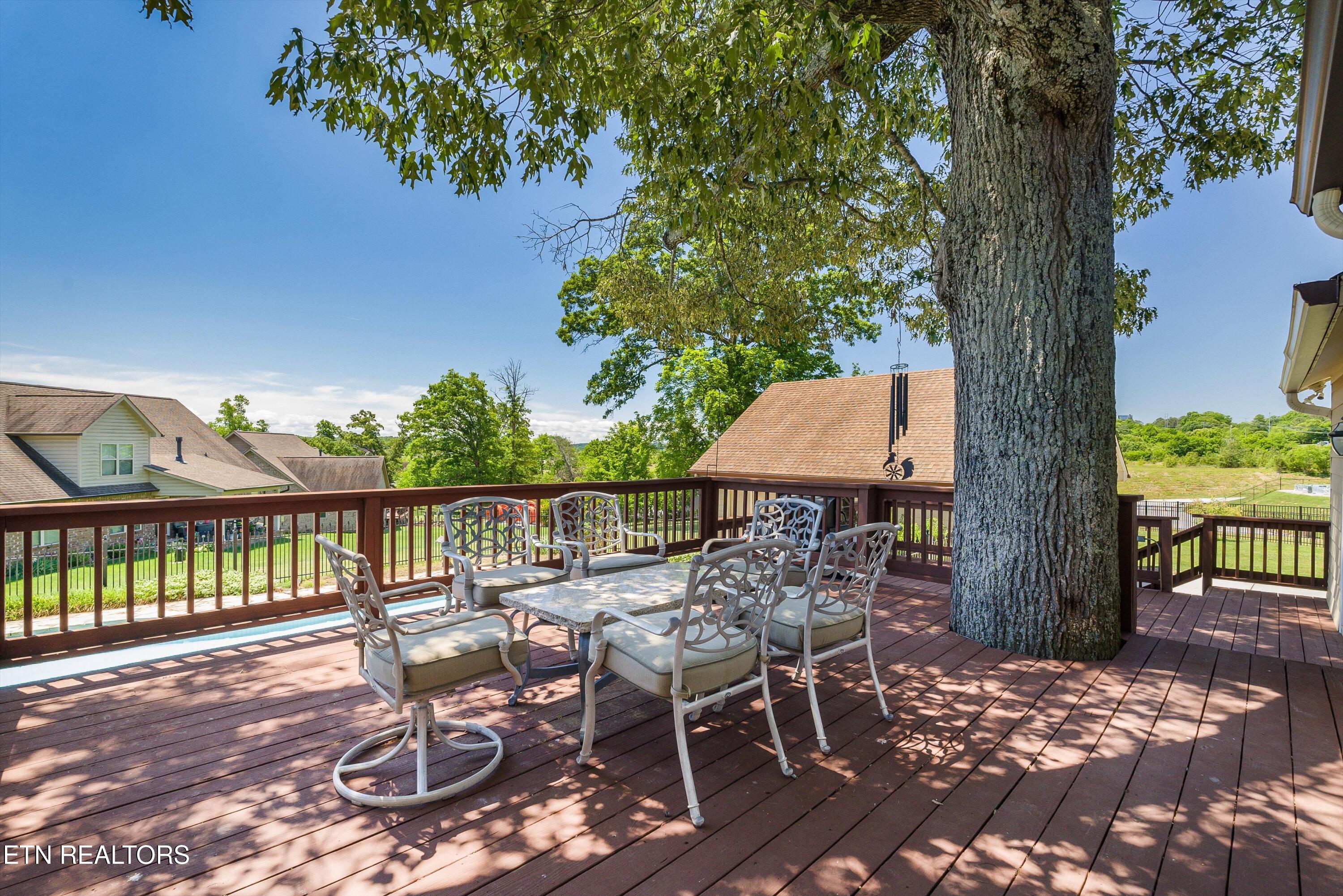 299 Zane Lane Lenoir City TN 37772