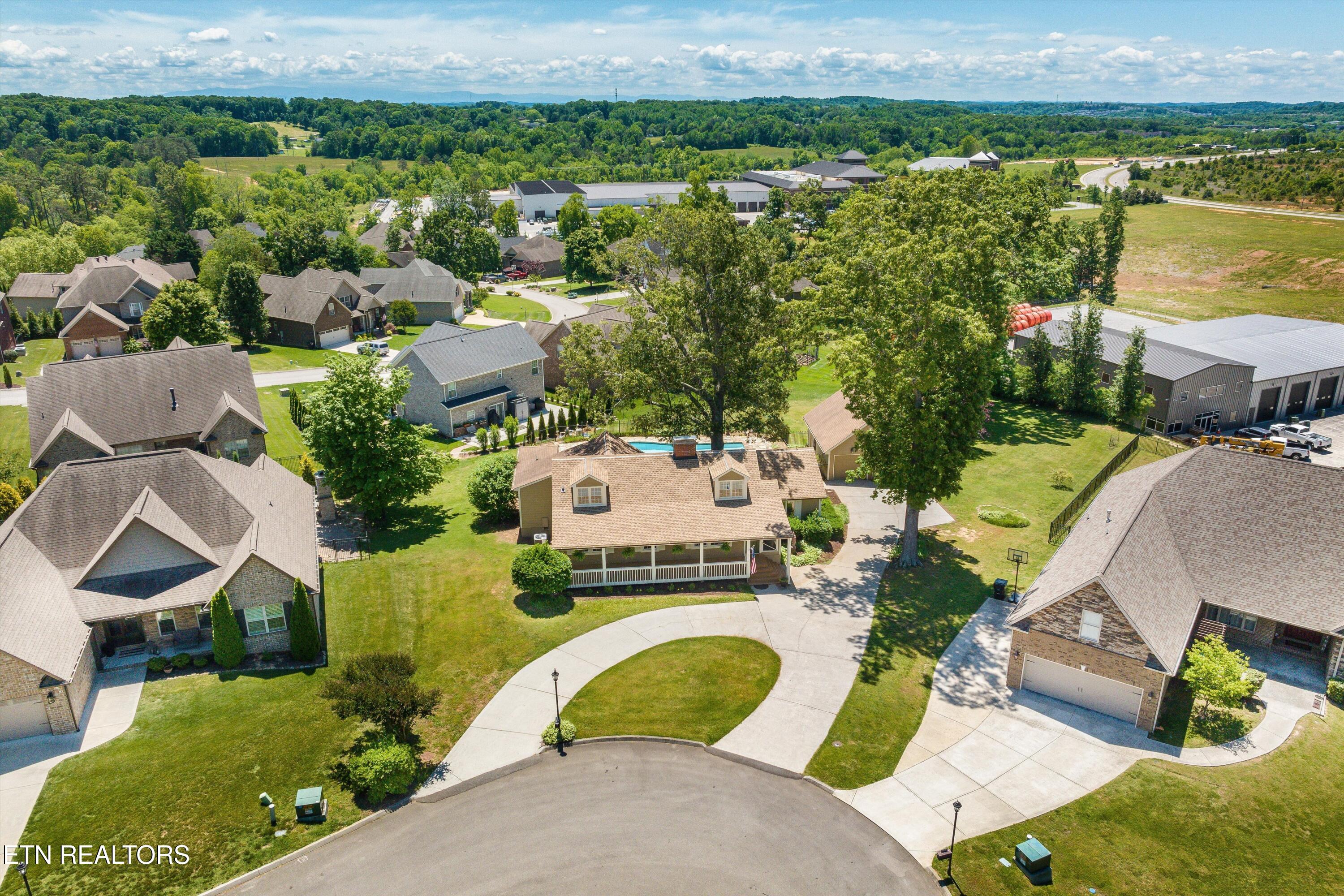 299 Zane Lane Lenoir City TN 37772