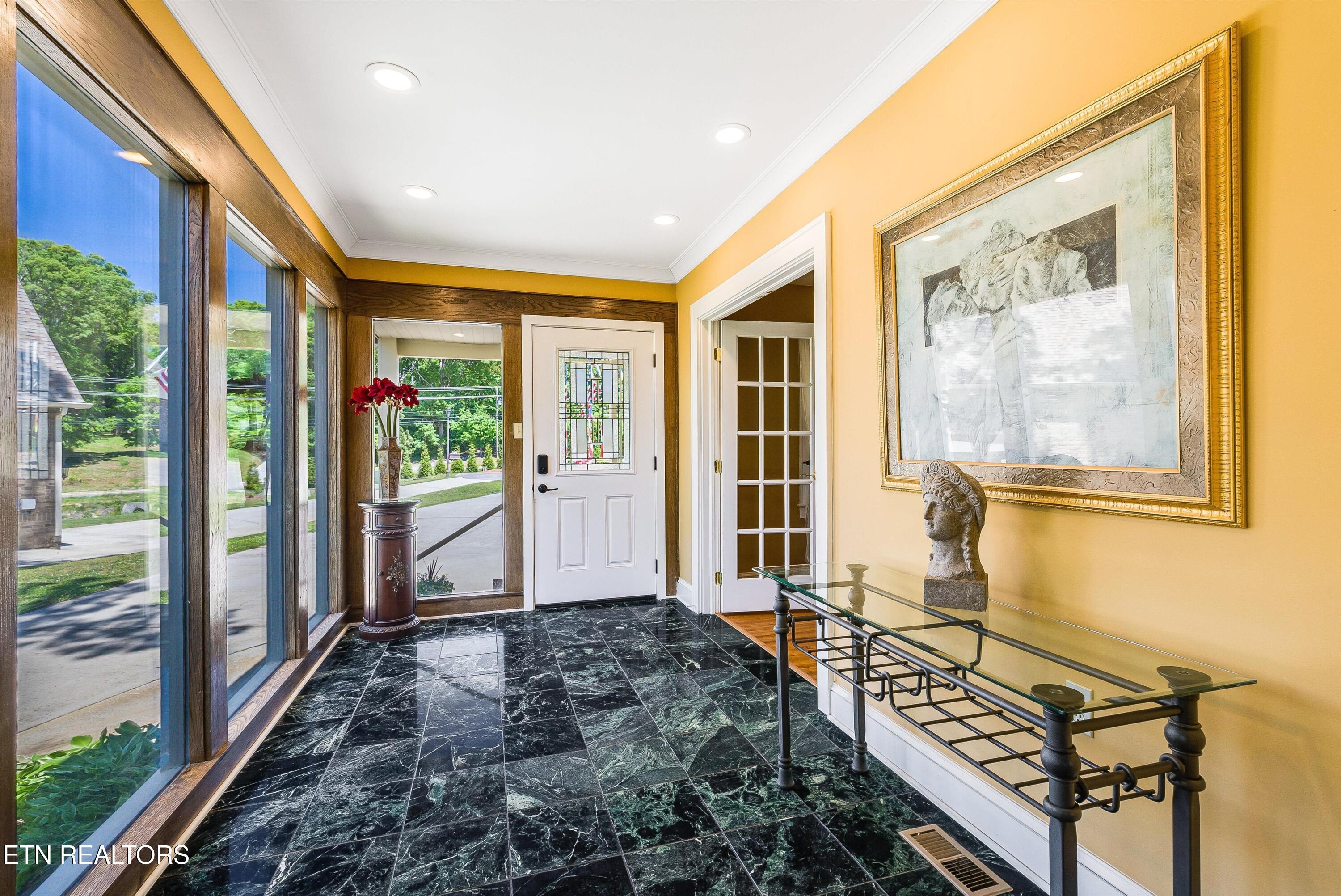 299 Zane Lane Lenoir City TN 37772